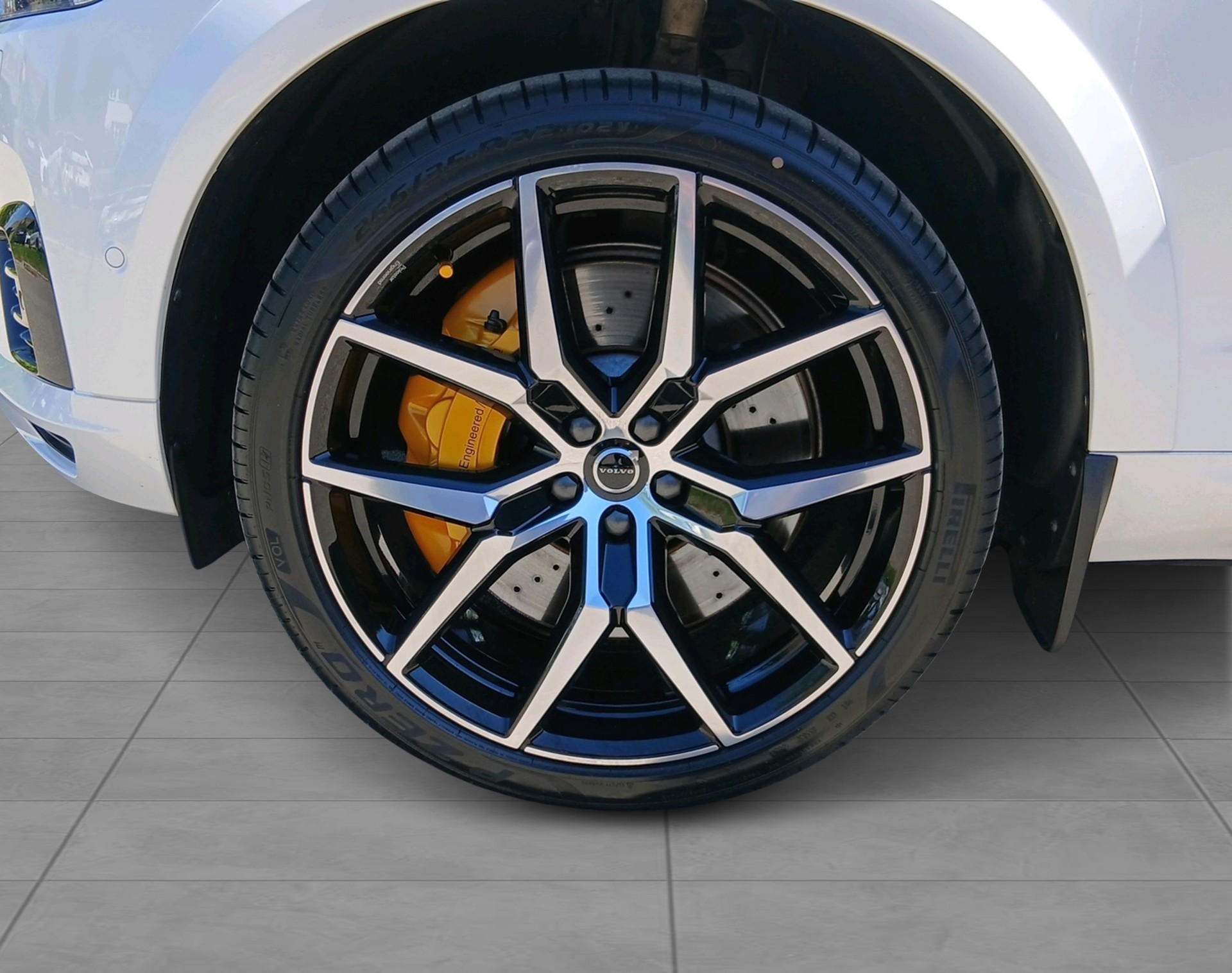 VOLVO XC60 2.0 T8 TE Polestar eAWD-image-10