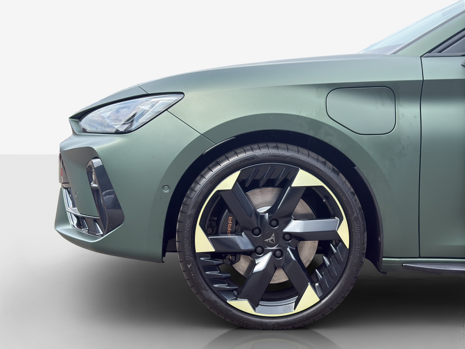 CUPRA LEON ST 1.5 e-HYBRID pHEV Prime Edition VZ DSG-image-13