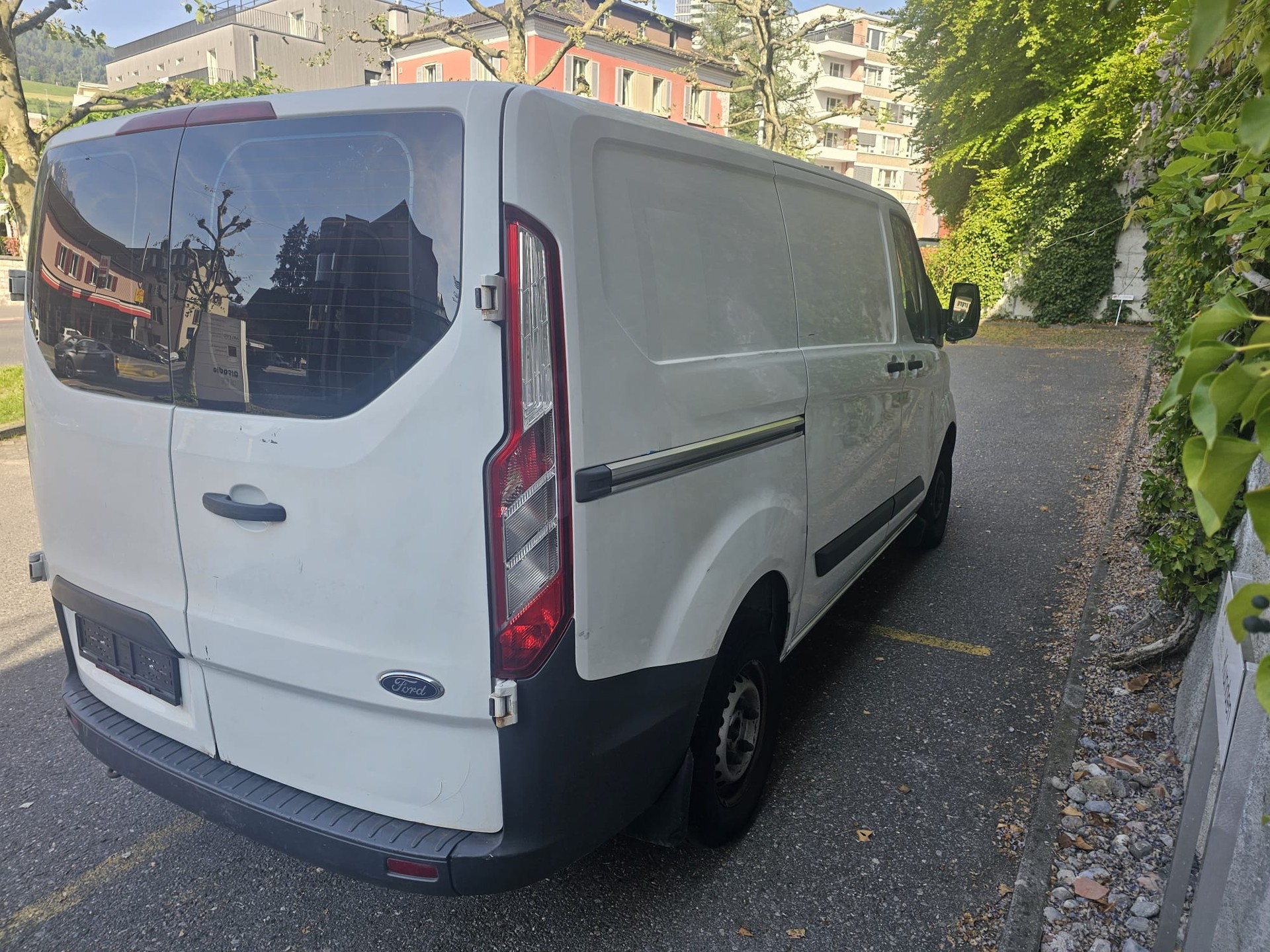 FORD Transit Custom Van 250 L1H1 Startup-image-2