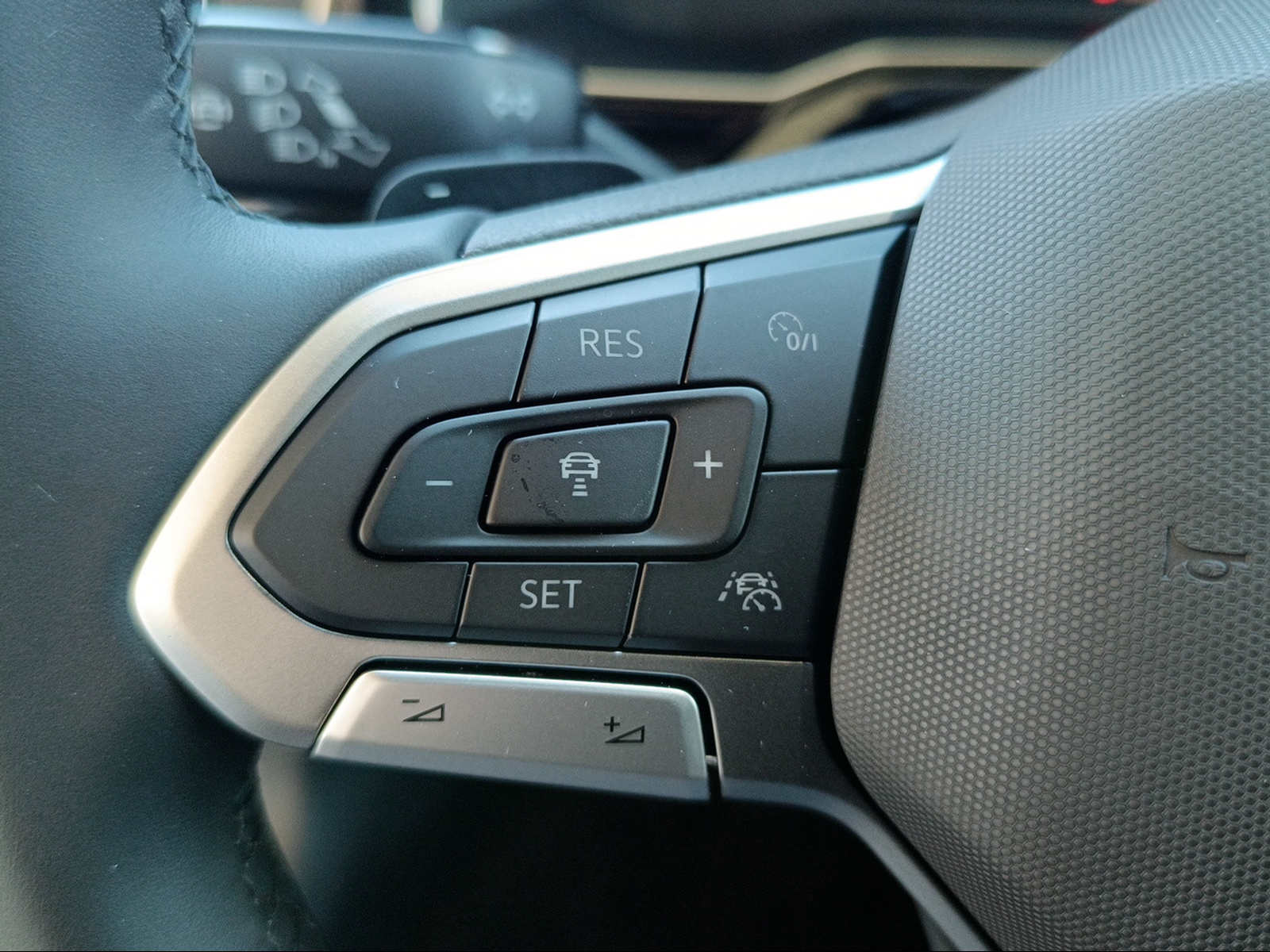 VW Polo 1.0 TSI Style Edition 50 DSG-image-12