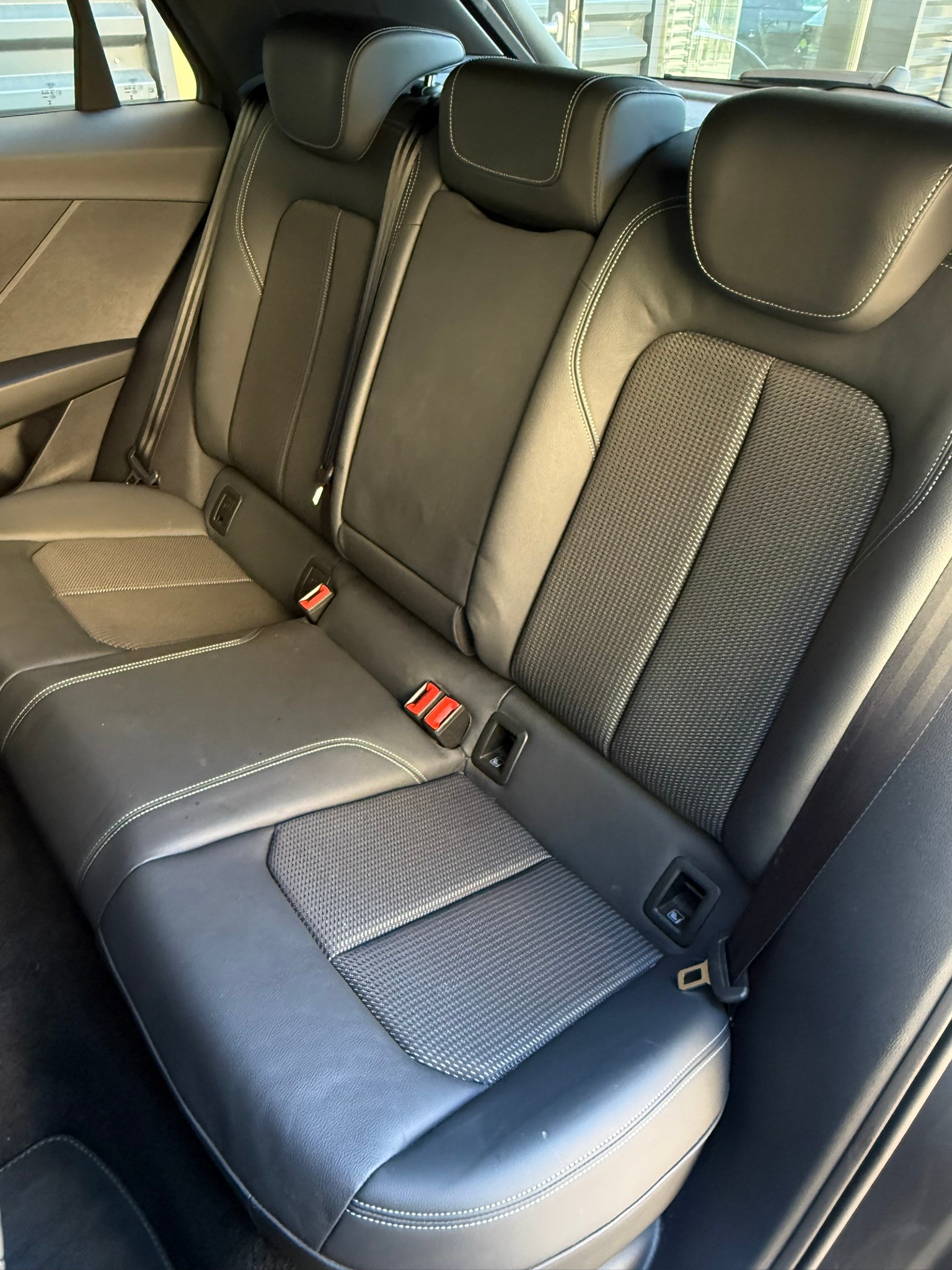 AUDI Q2 40 TFSI S line Attraction quattro S-tronic-image-10
