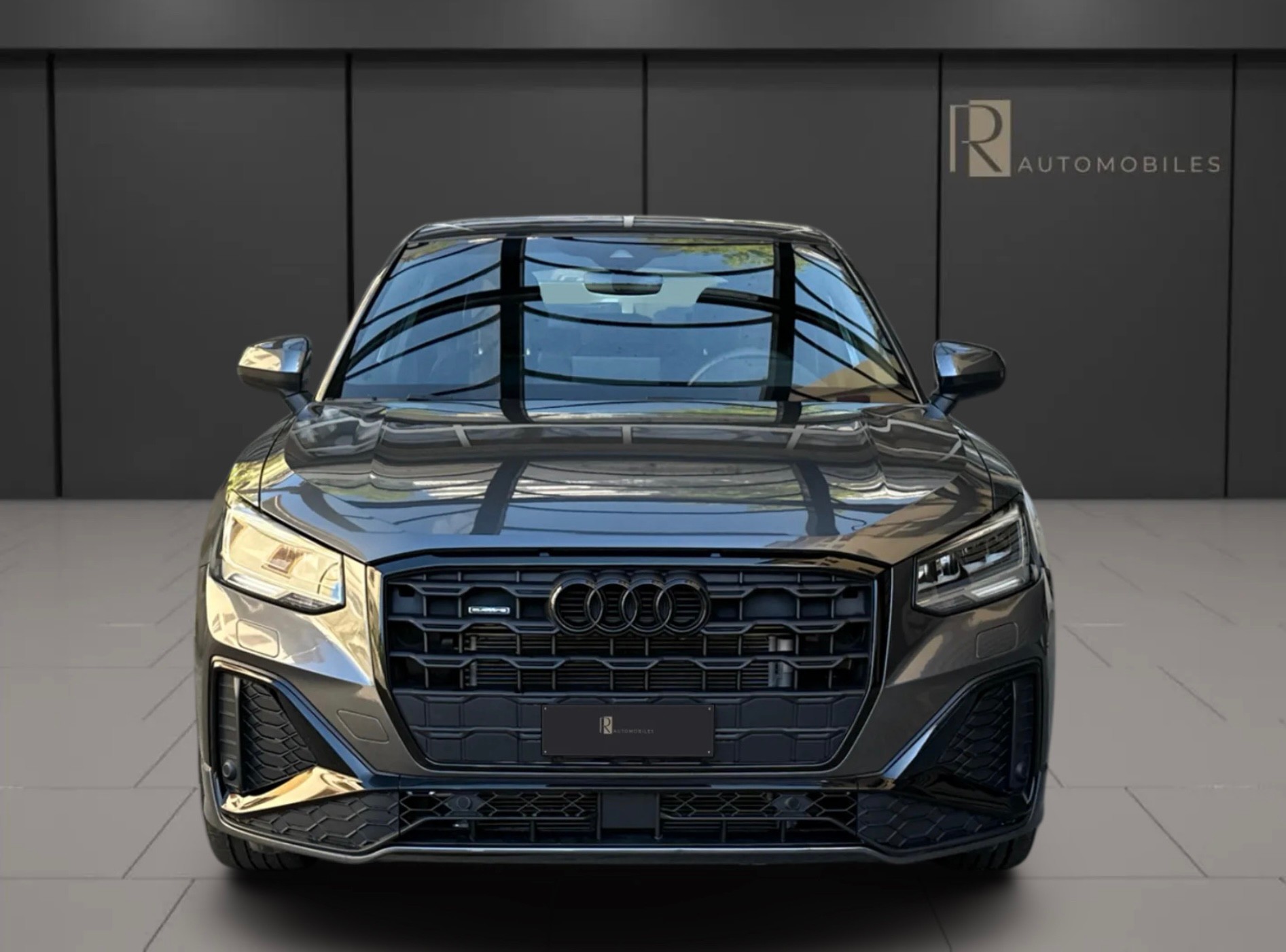 AUDI Q2 40 TFSI S line Attraction quattro S-tronic-image-1