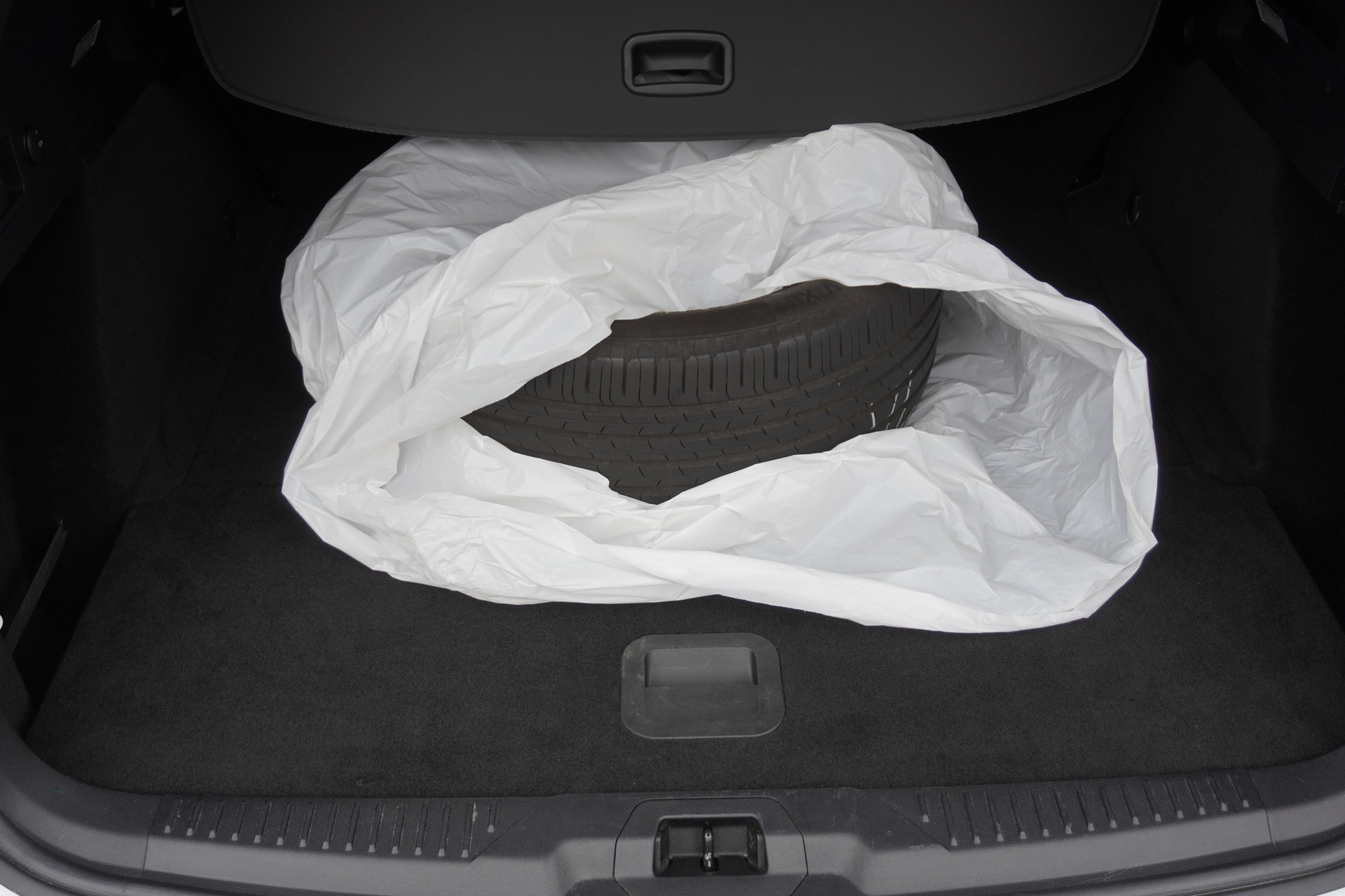FORD Focus 1.5 EcoBlue TDCi ST-Line Automatic-image-9