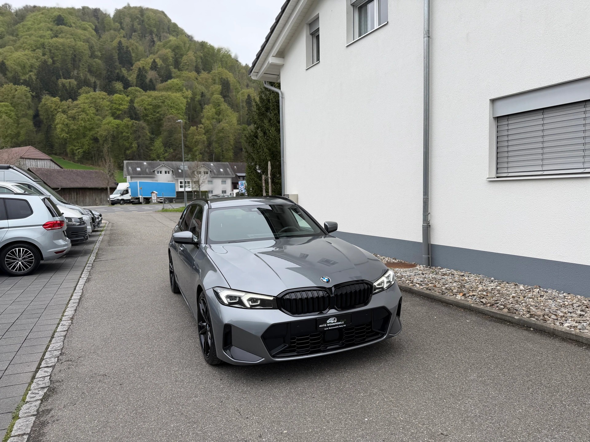 BMW 320d xDrive 48V Touring Steptronic M Sport