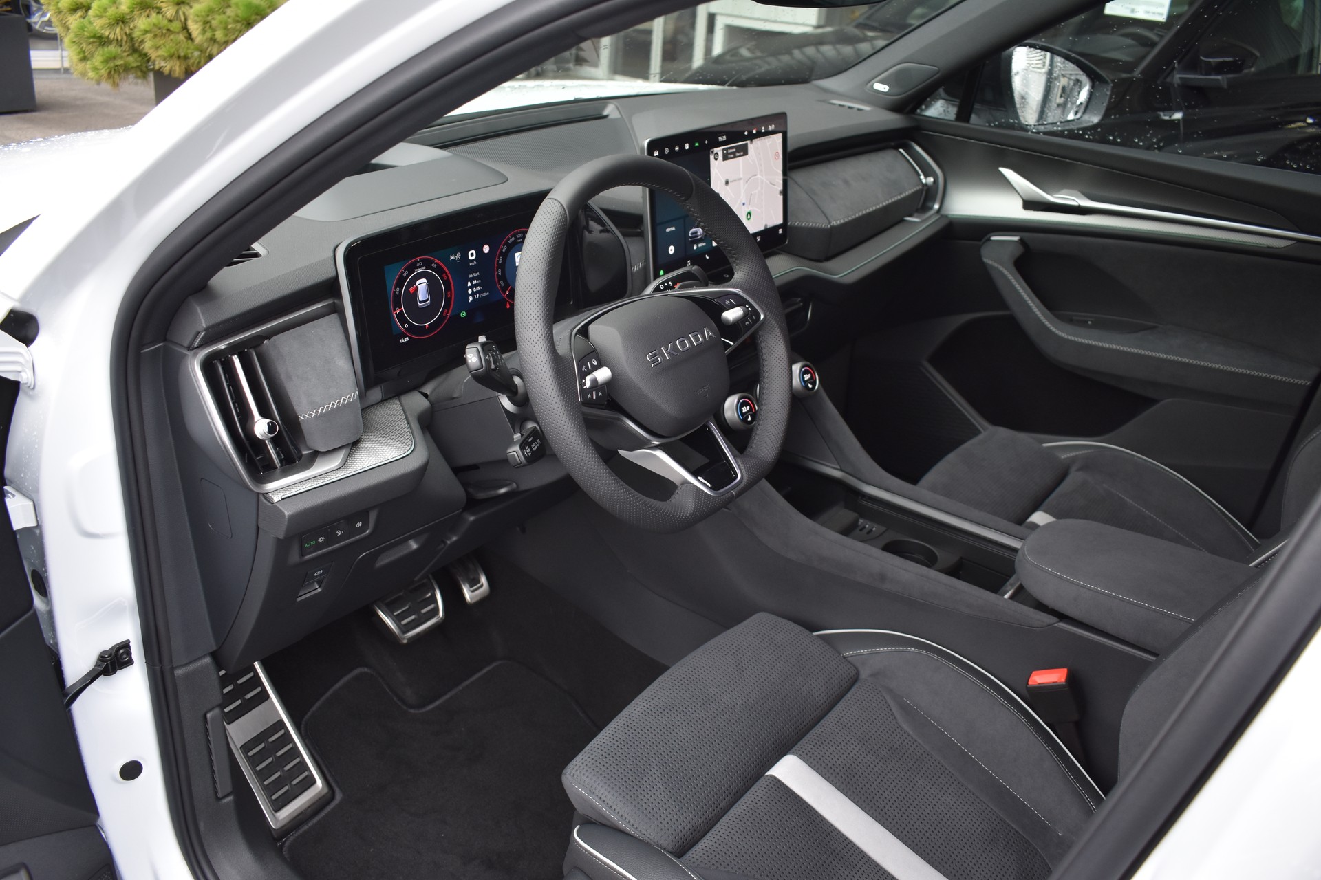 SKODA Kodiaq 2.0 TDI Sportline 4x4-image-6