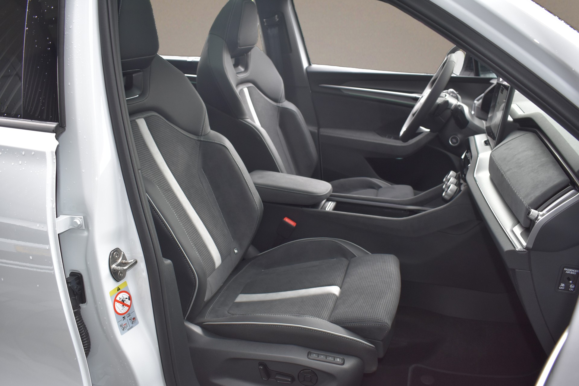 SKODA Kodiaq 2.0 TDI Sportline 4x4-image-11