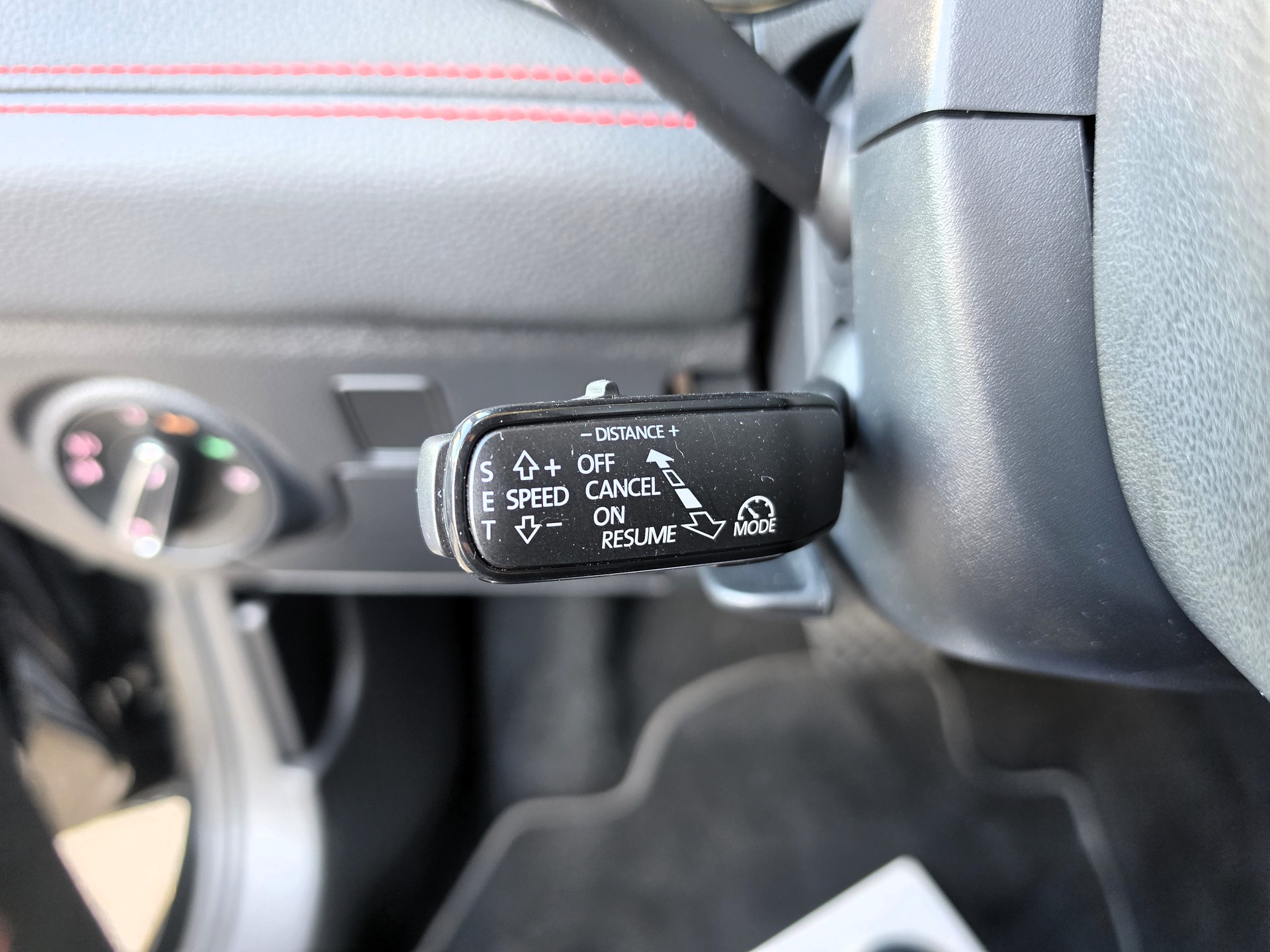 SEAT Ibiza 1.0 EcoTSI DSG FR-image-12