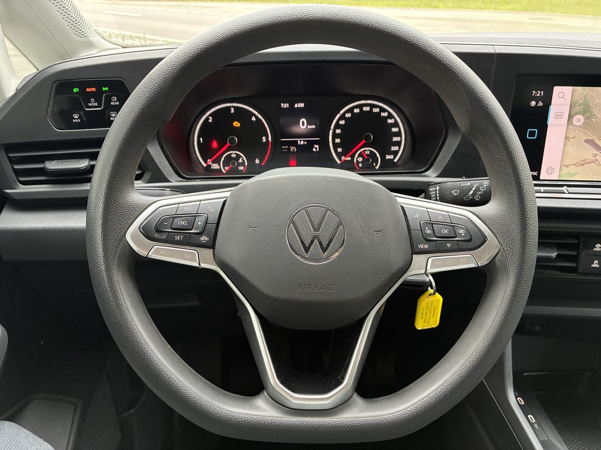 VW Caddy Cargo 2.0TDI 4Motion-image-14