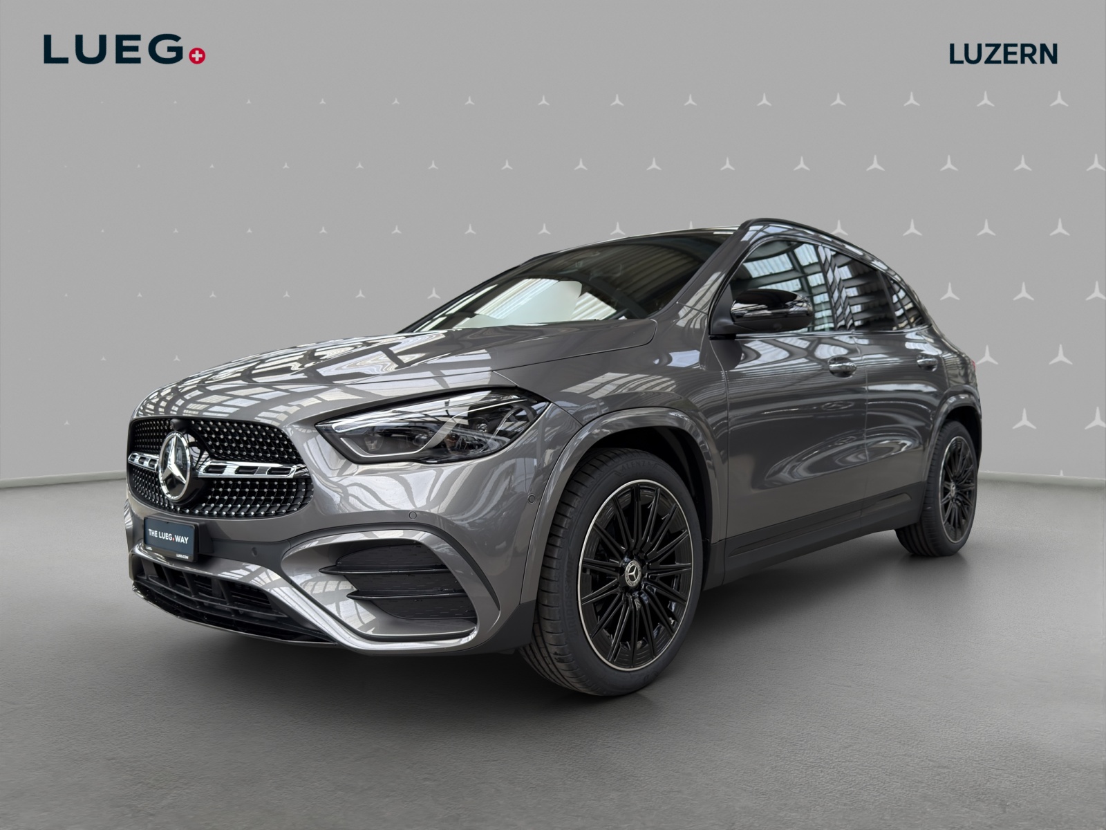 MERCEDES-BENZ GLA 200 Night Star 7G-DCT-image-0