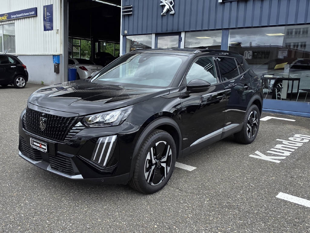 PEUGEOT 2008 1.2 PureTech 130 Allure-image-3