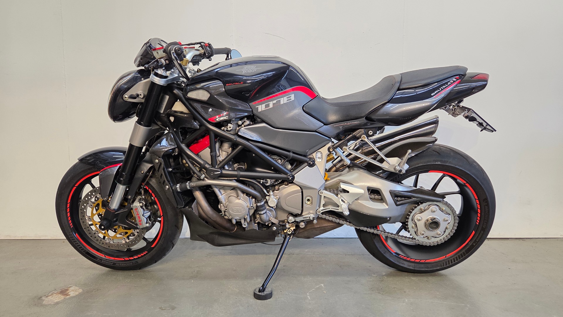 MV AGUSTA B4 Brutale 1078 RR-showroom-element-1