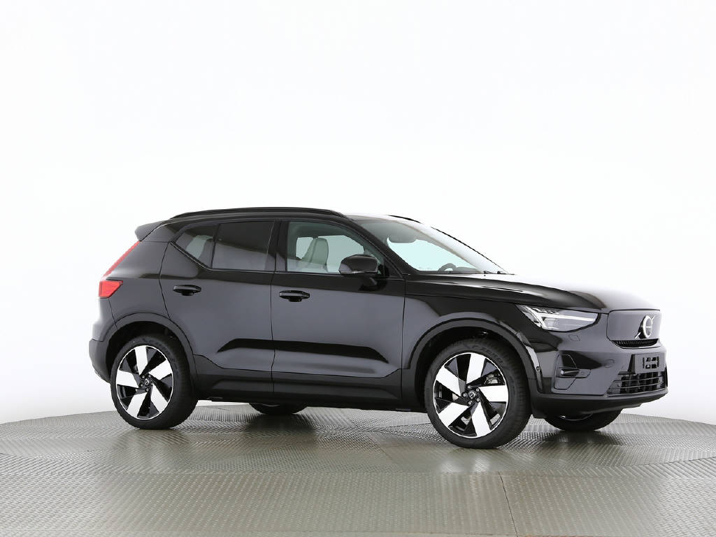 VOLVO EX40 Twin Ultra AWD XCENTRIC-image-11