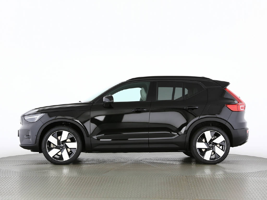 VOLVO EX40 Twin Ultra AWD XCENTRIC-image-17