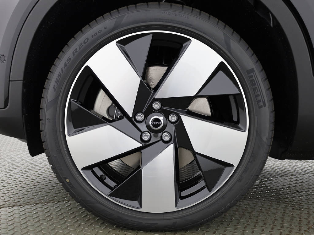 VOLVO EX40 Twin Ultra AWD XCENTRIC-image-4