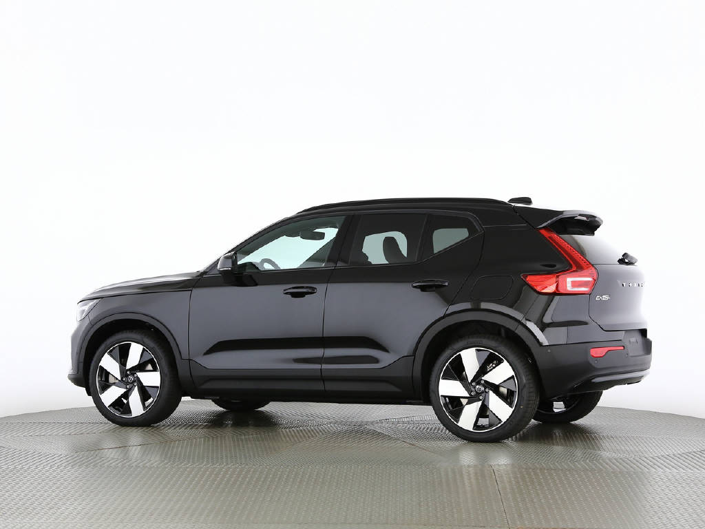 VOLVO EX40 Twin Ultra AWD XCENTRIC-image-12