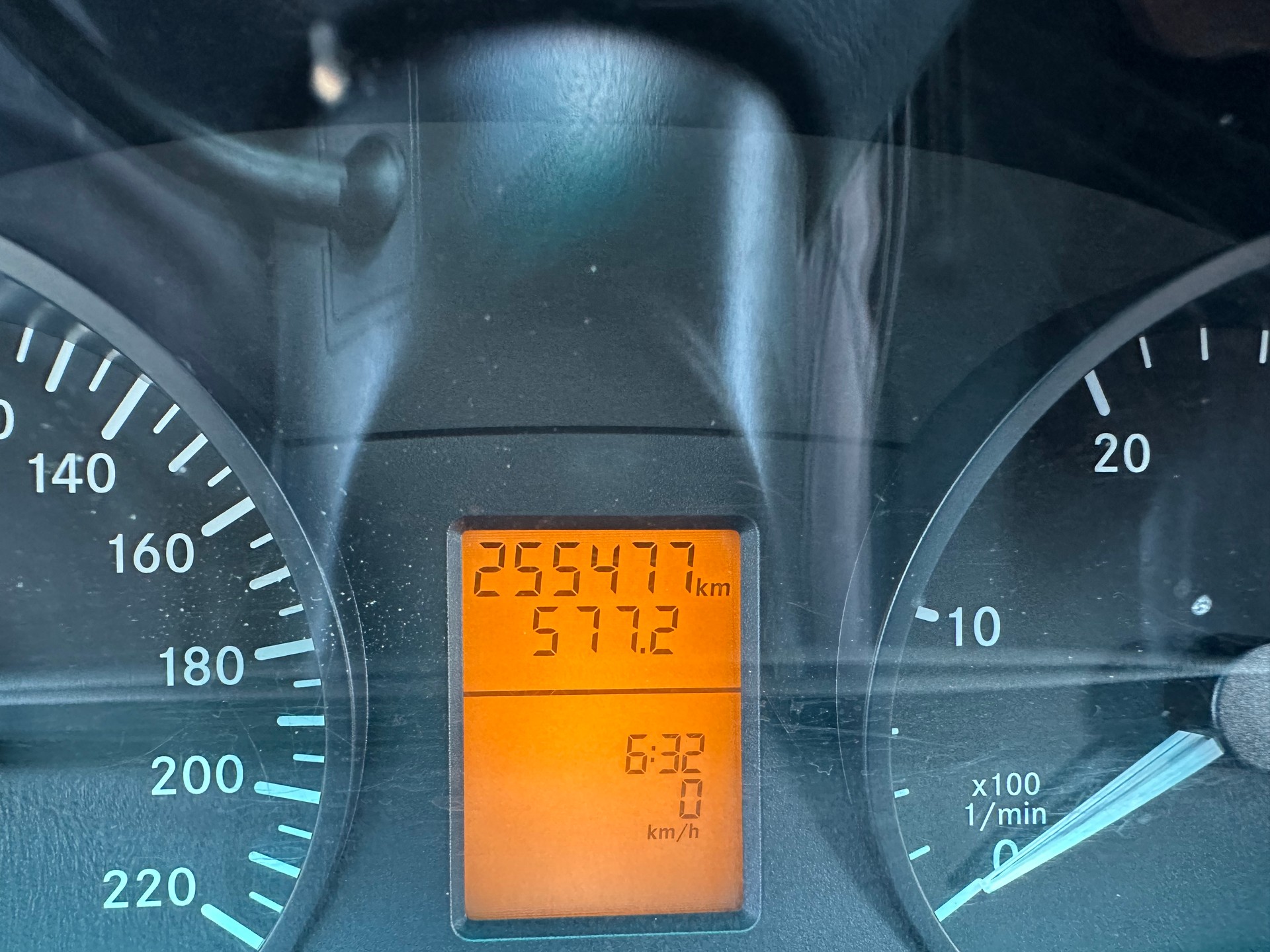 MERCEDES-BENZ Vito 116 CDI Blue Efficiency EL 4Matic A-image-15