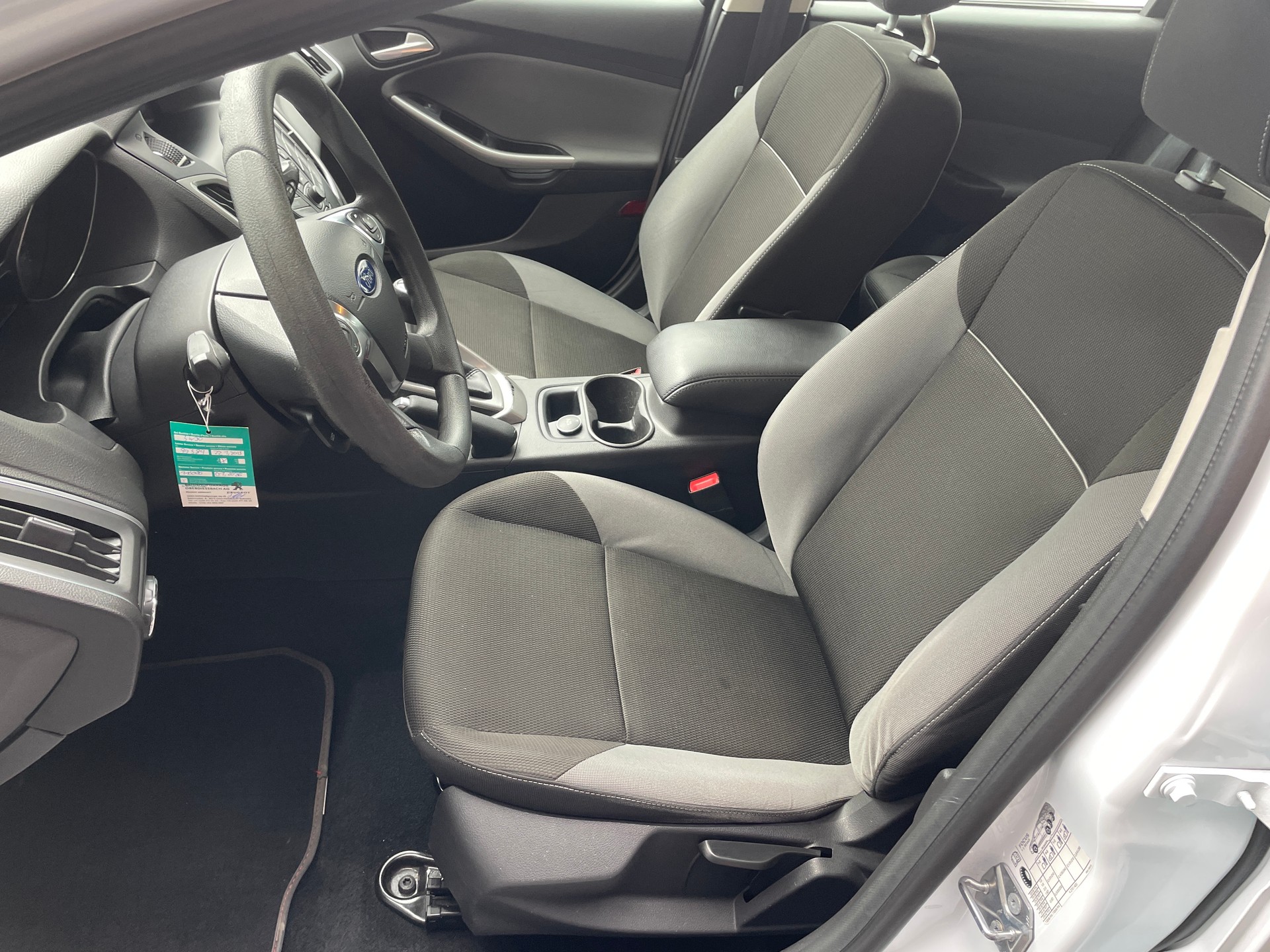 FORD Focus 1.6 TDCi Trend-image-12