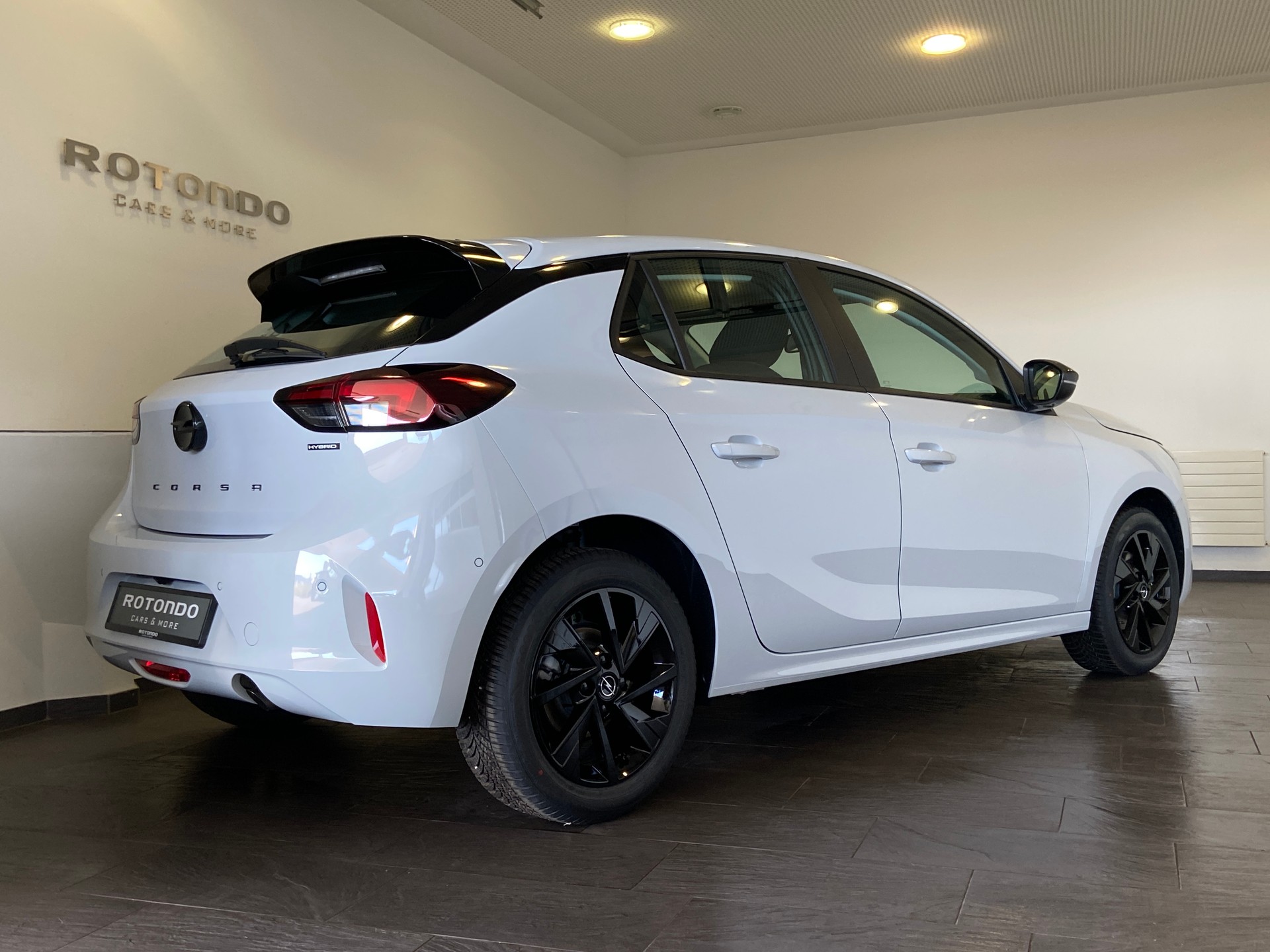 OPEL Corsa 1.2 MHEV Edition - Automat-showroom-element-1