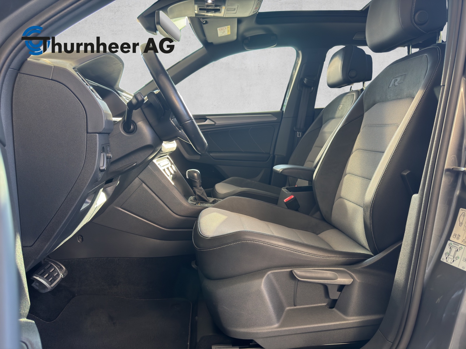 VW Tiguan 2.0 TDI SCR Highline 4Motion DSG-image-8