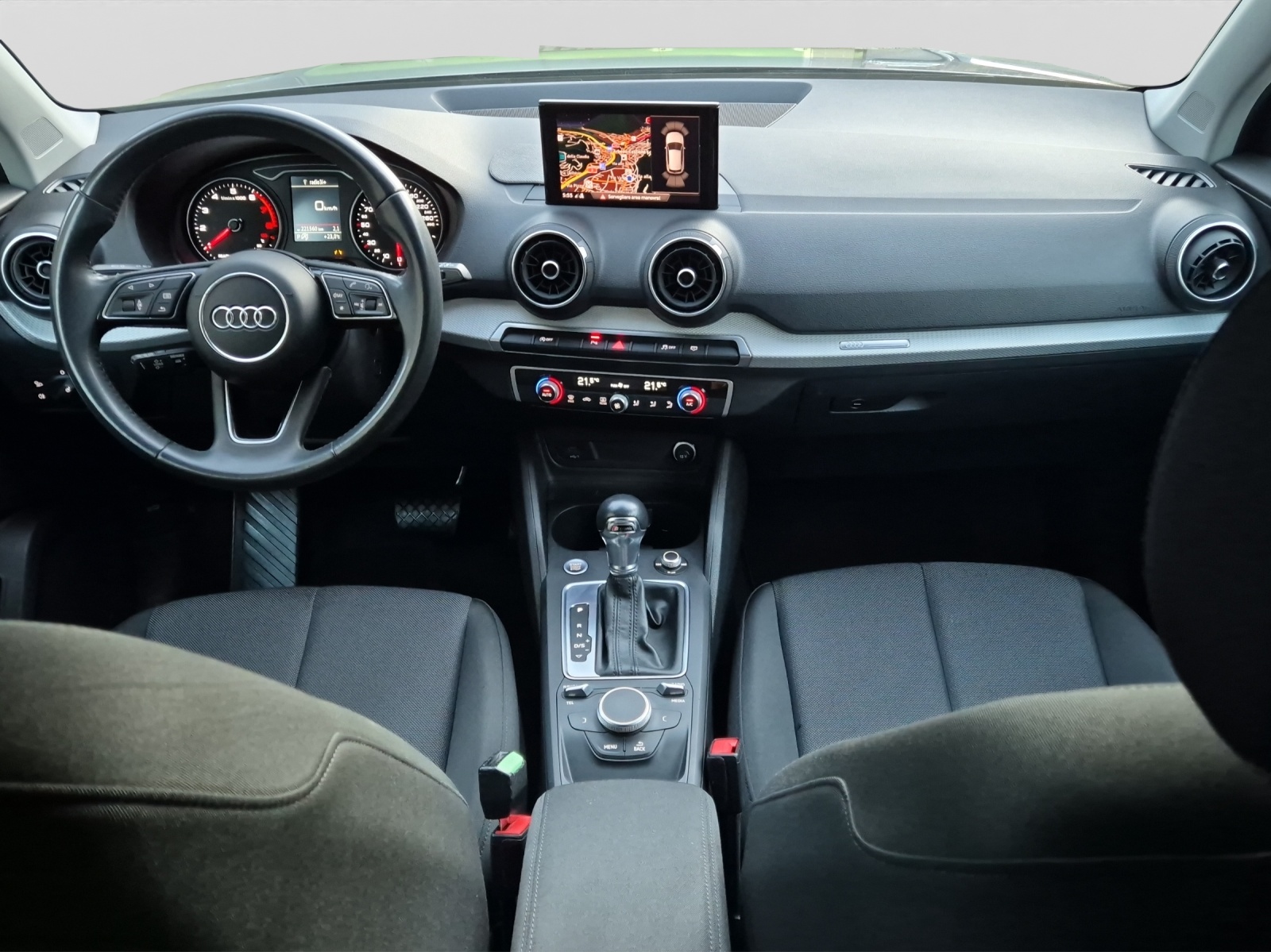 AUDI Q2 35 TFSI S-tronic-image-11
