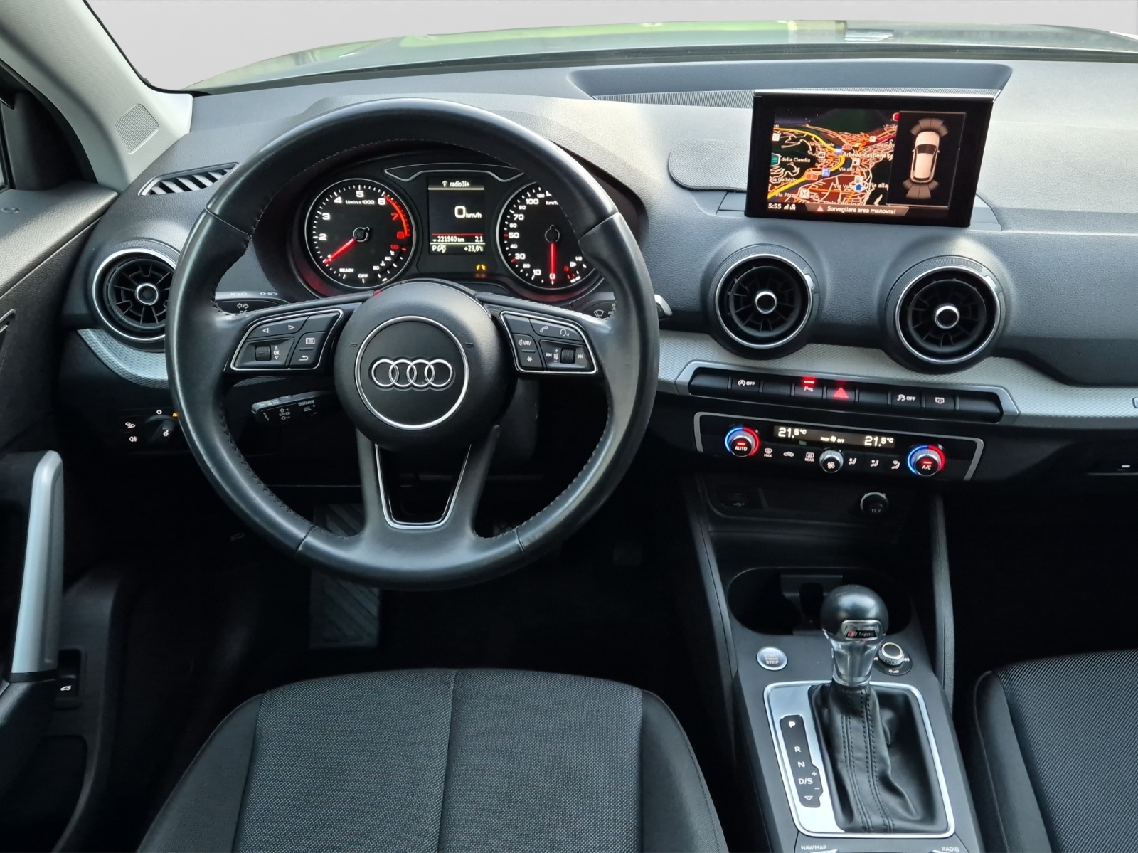 AUDI Q2 35 TFSI S-tronic-image-9