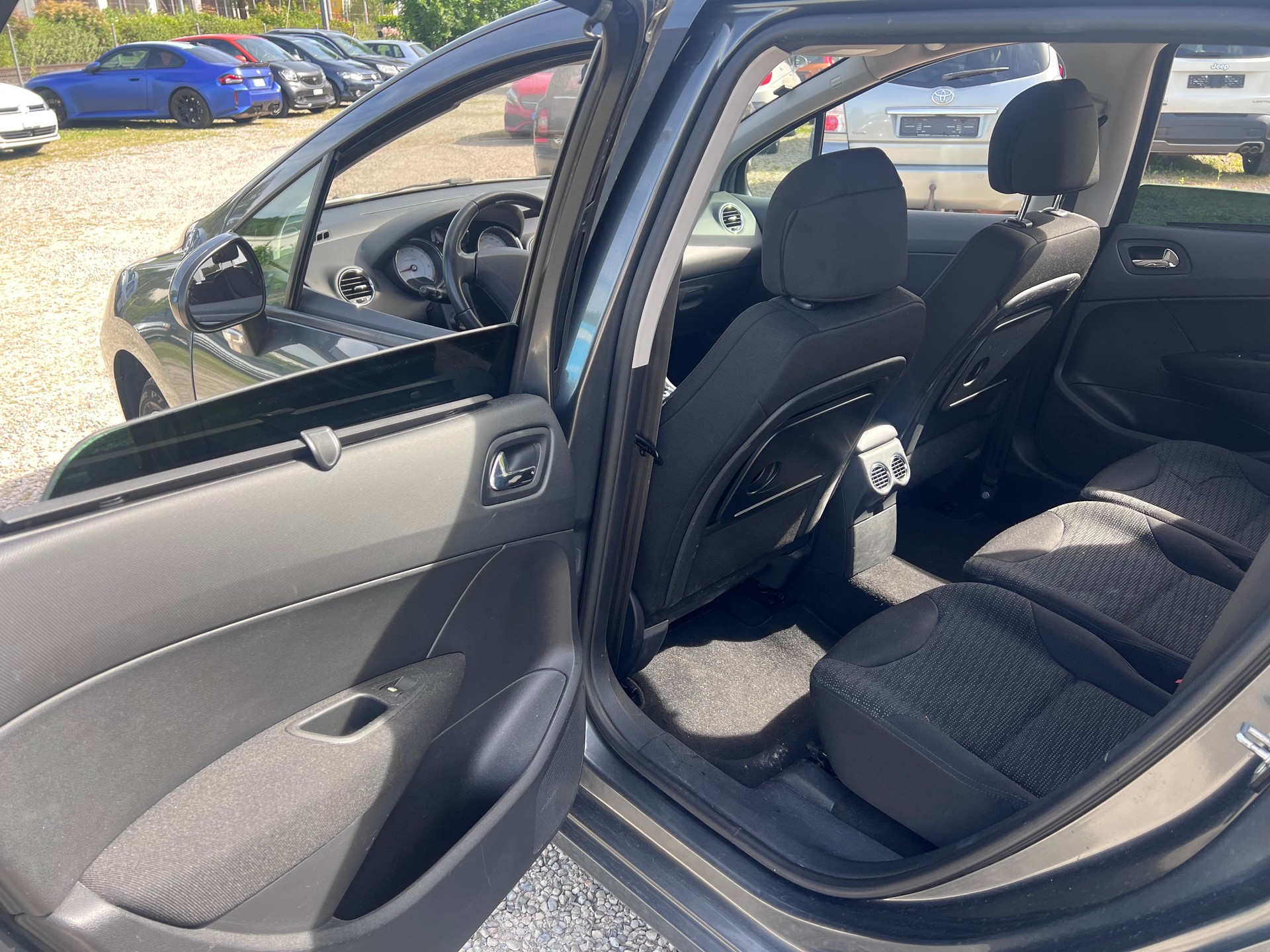 PEUGEOT 308 SW 1.6 16V Turbo Sport Pack Automatic-image-10