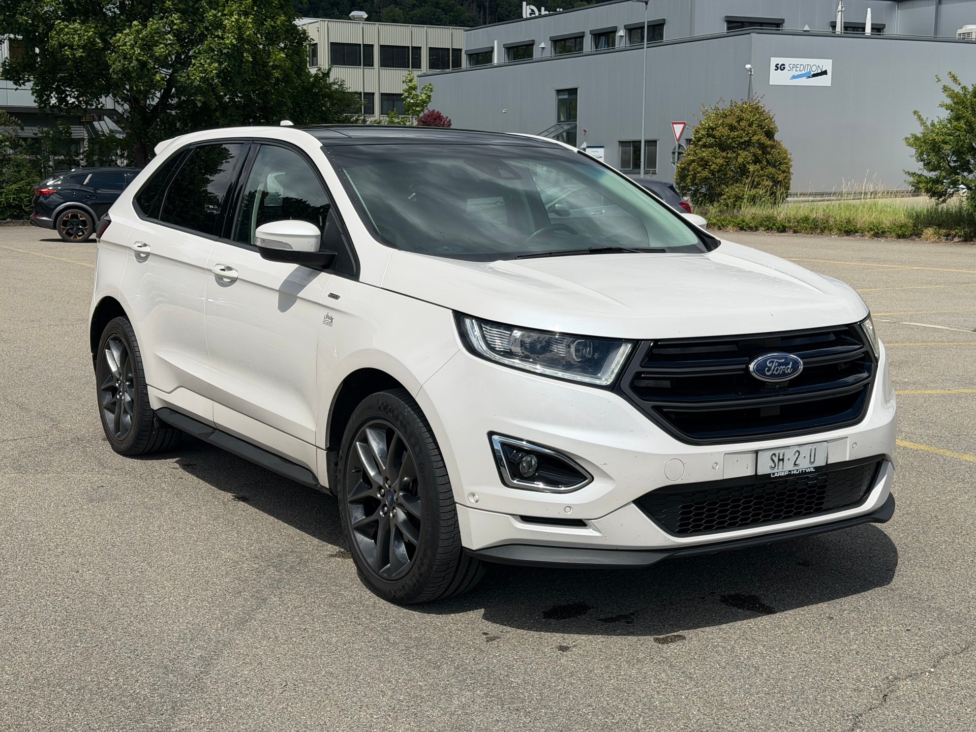 FORD Edge 2.0 TDCi ST-Line 4WD PowerShift-image-2