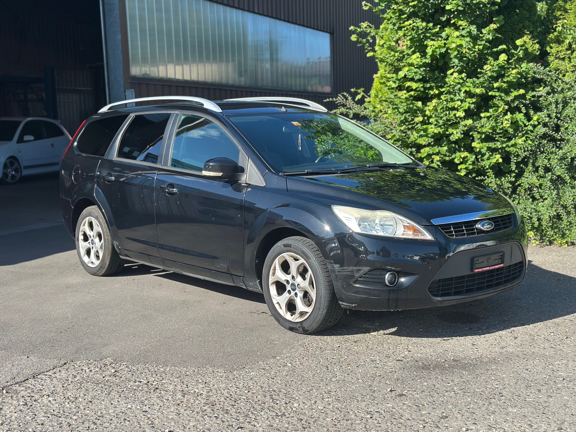 FORD Focus 1.8i Carving-image-0