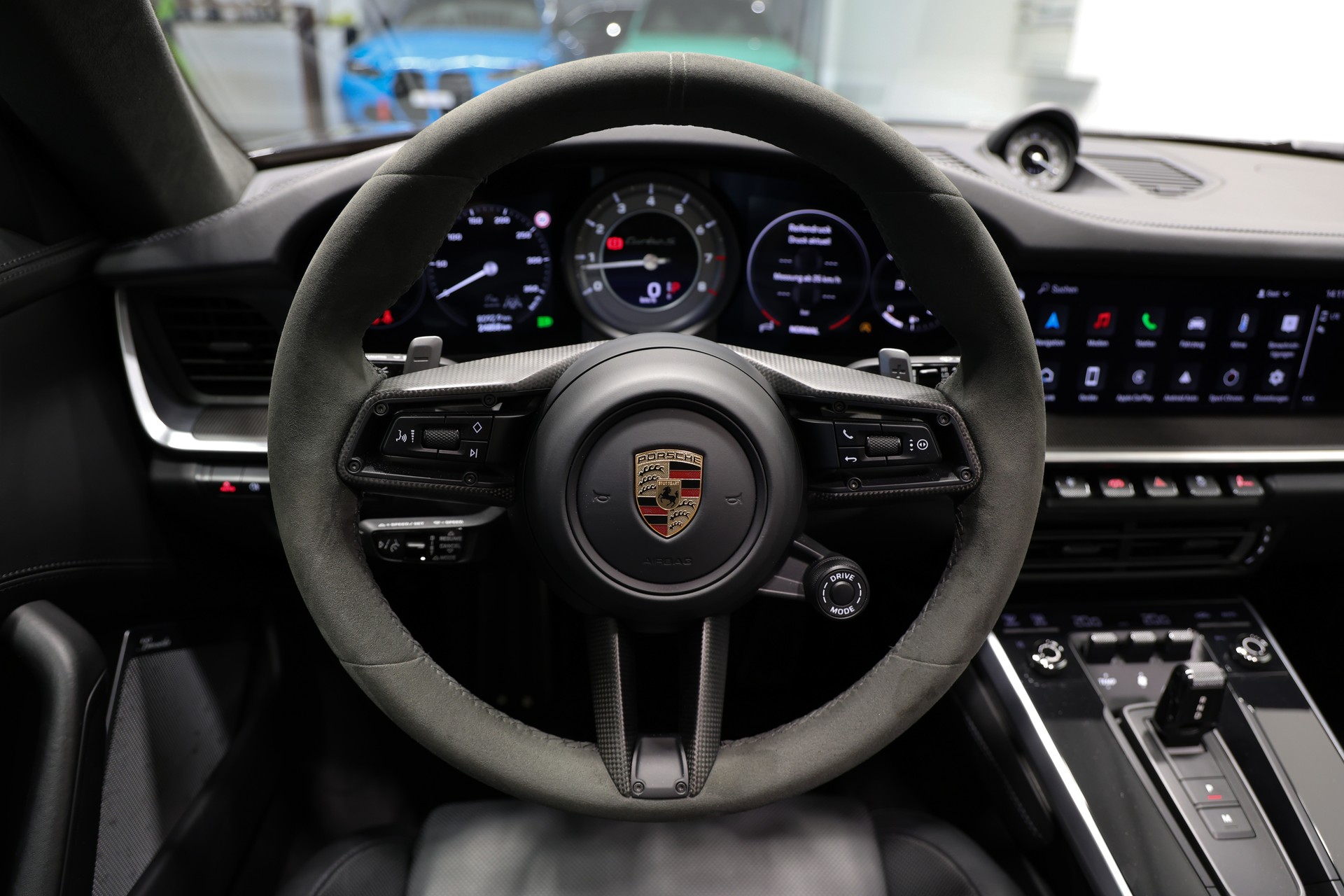 PORSCHE 911 Turbo S PDK Sport Design Paket - CH-Fahrzeug - Porsche Approved Garantie bis 02.2028 --image-25
