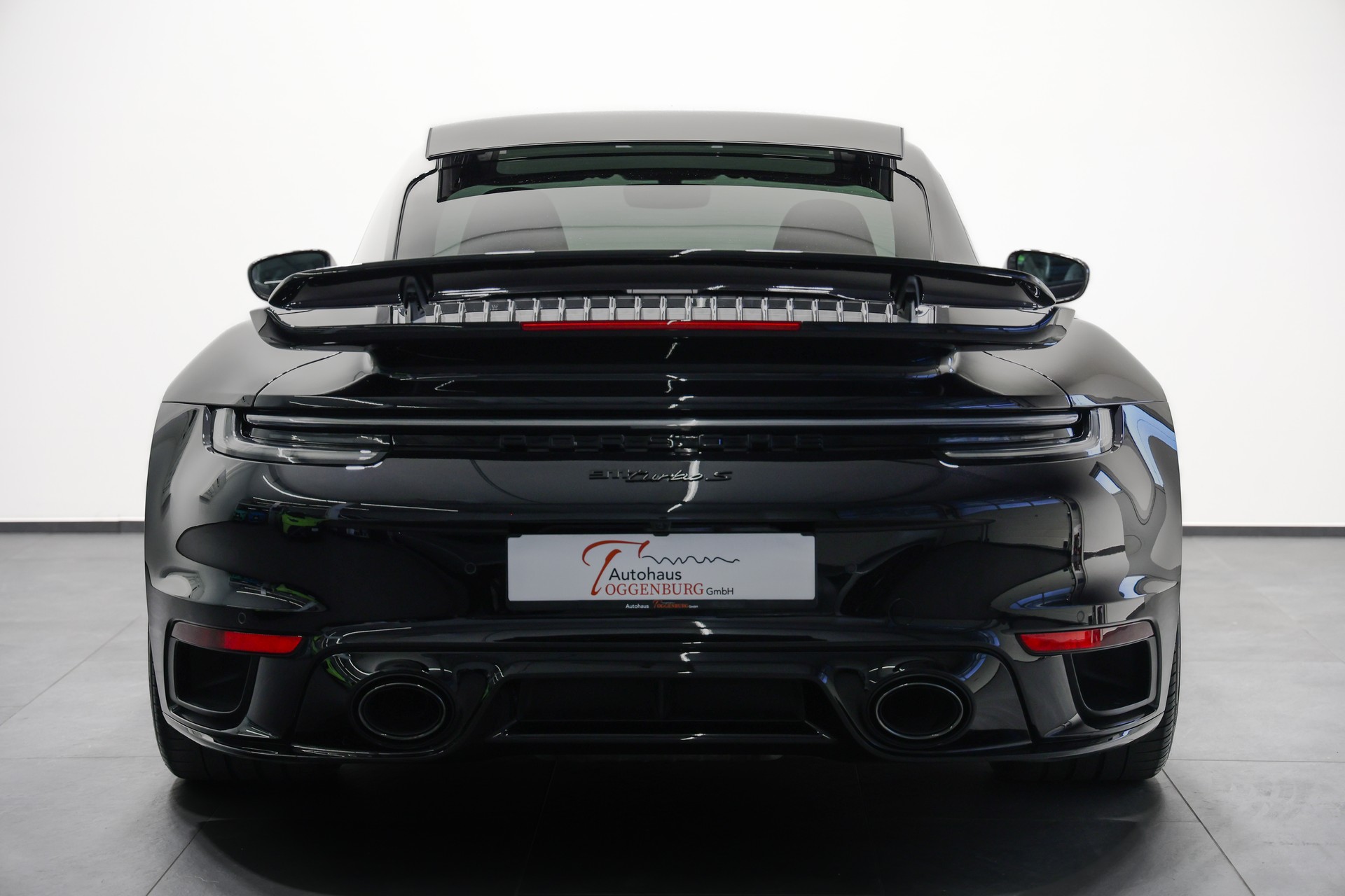 PORSCHE 911 Turbo S PDK Sport Design Paket - CH-Fahrzeug - Porsche Approved Garantie bis 02.2028 --image-13