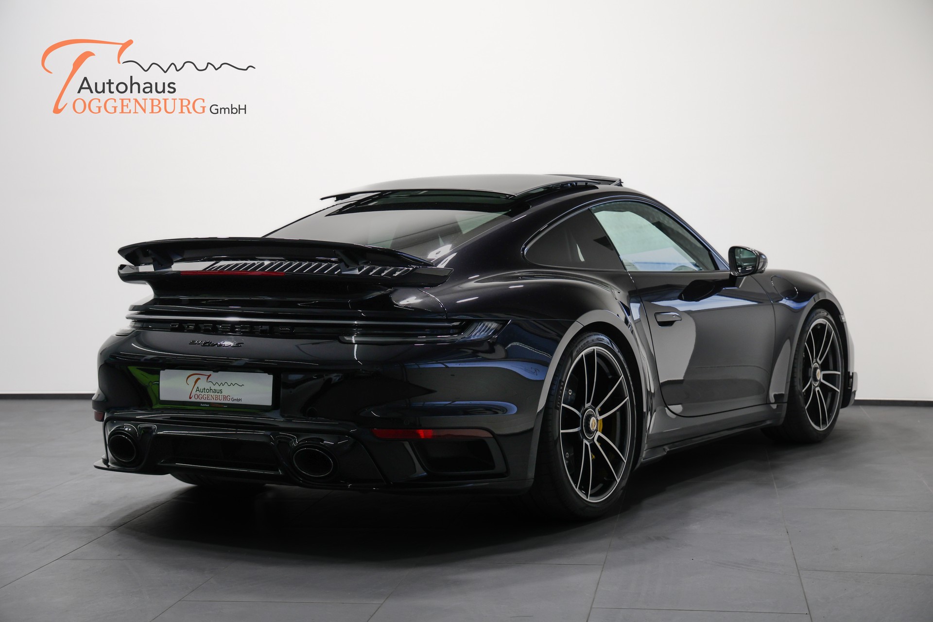 PORSCHE 911 Turbo S PDK Sport Design Paket - CH-Fahrzeug - Porsche Approved Garantie bis 02.2028 --image-15