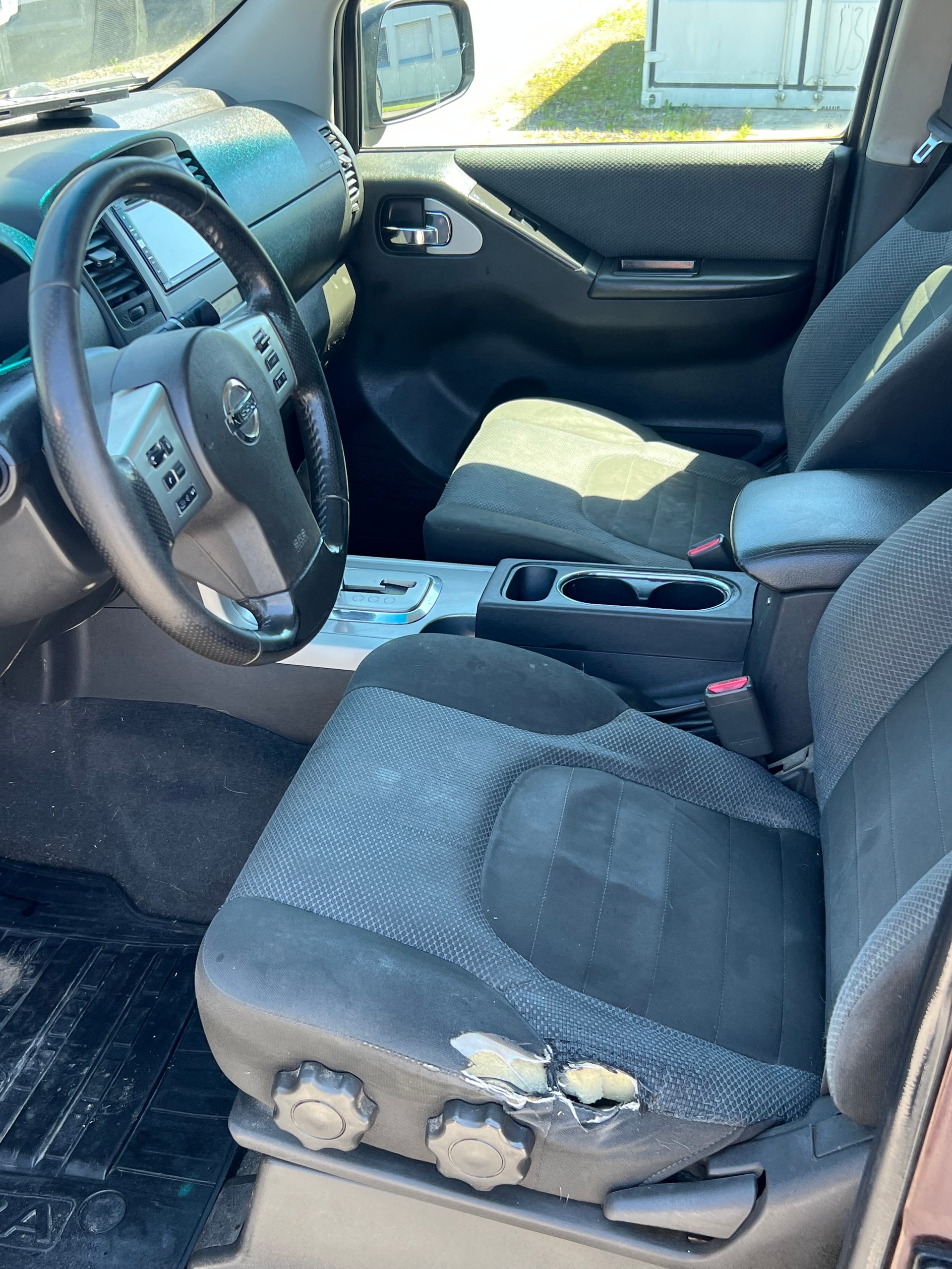 NISSAN Navara Double Cab LE 2.5 dCi 4WD Automat-image-8