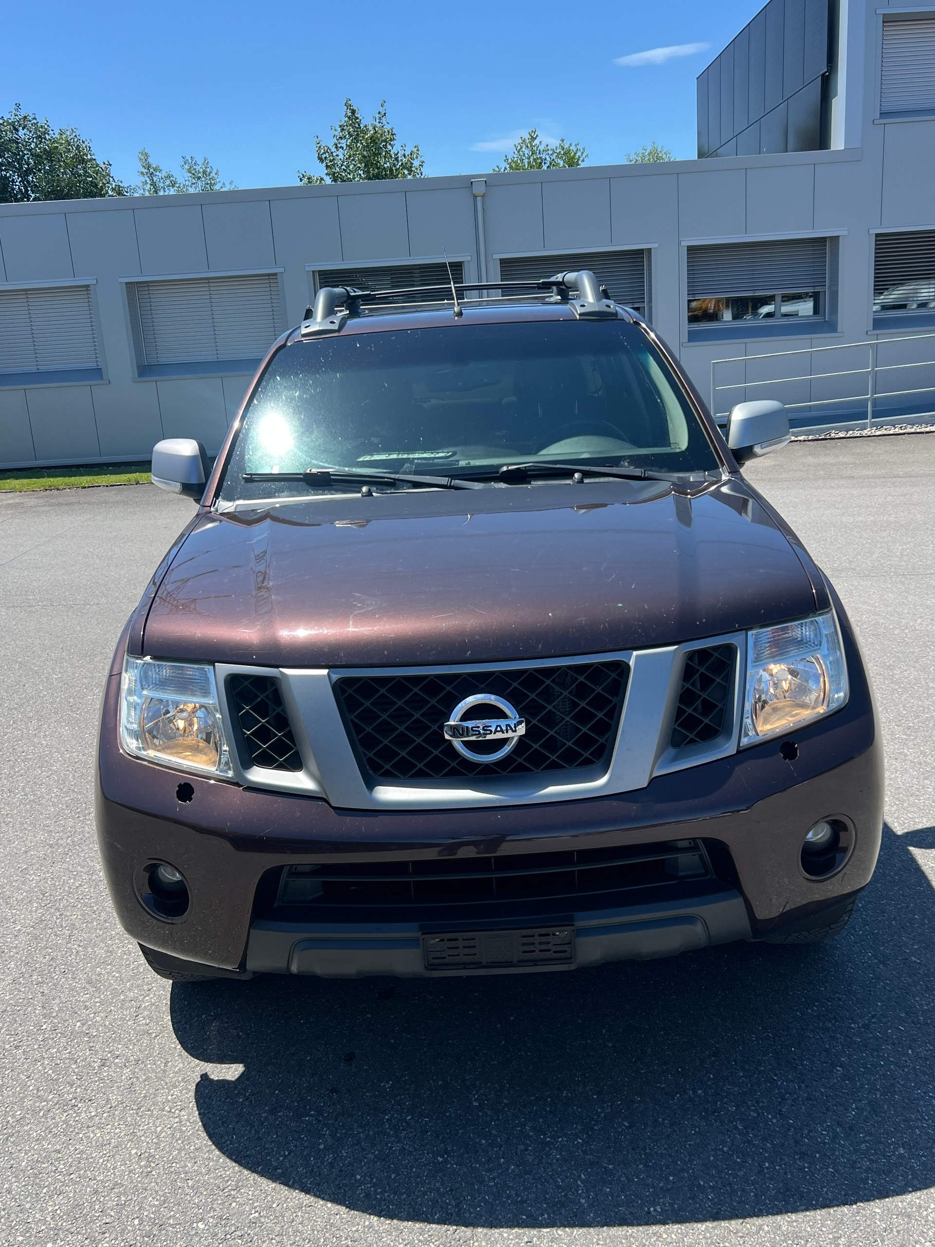 NISSAN Navara Double Cab LE 2.5 dCi 4WD Automat-image-0