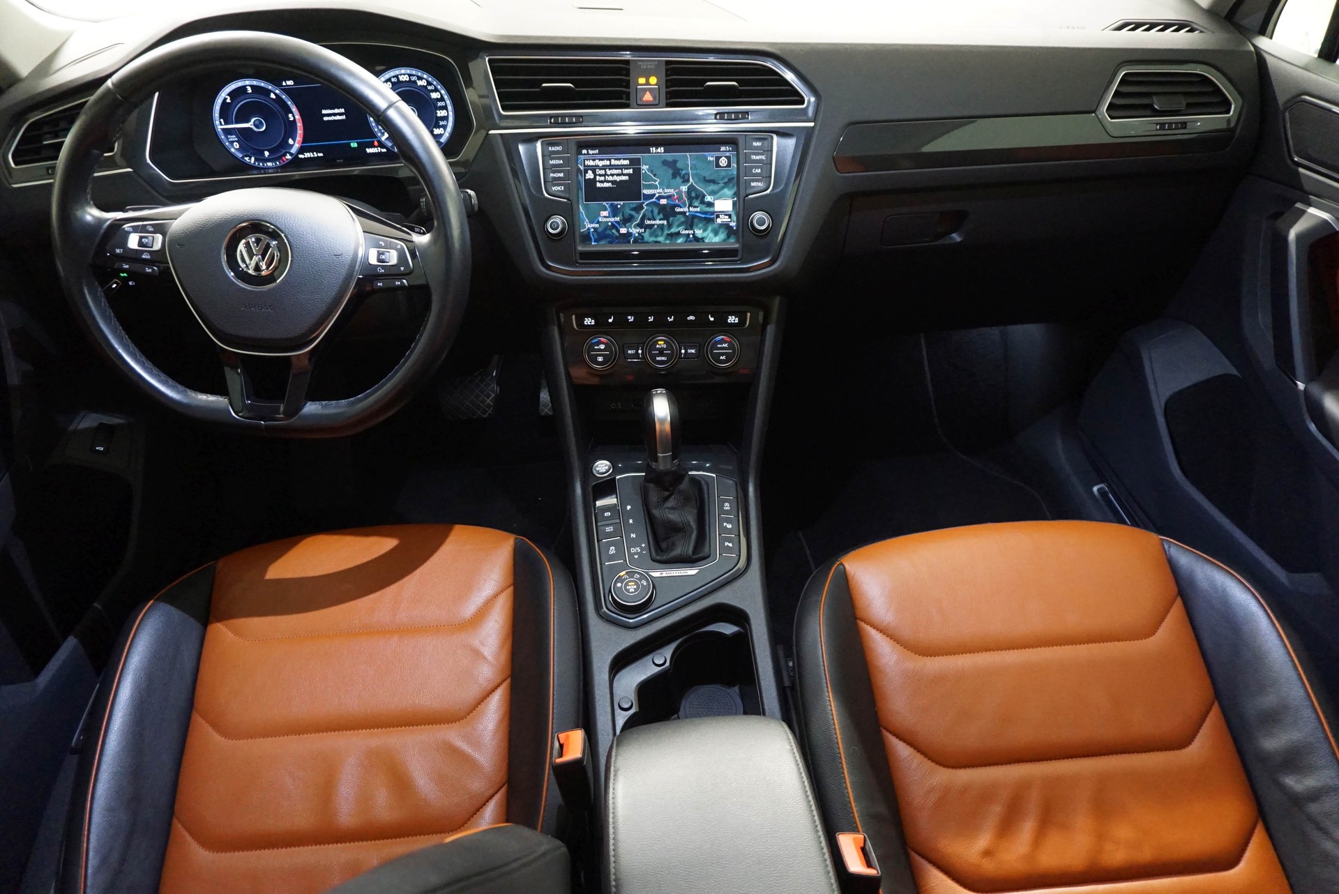 VW Tiguan 2.0 TDI SCR Highline 4Motion DSG-image-7