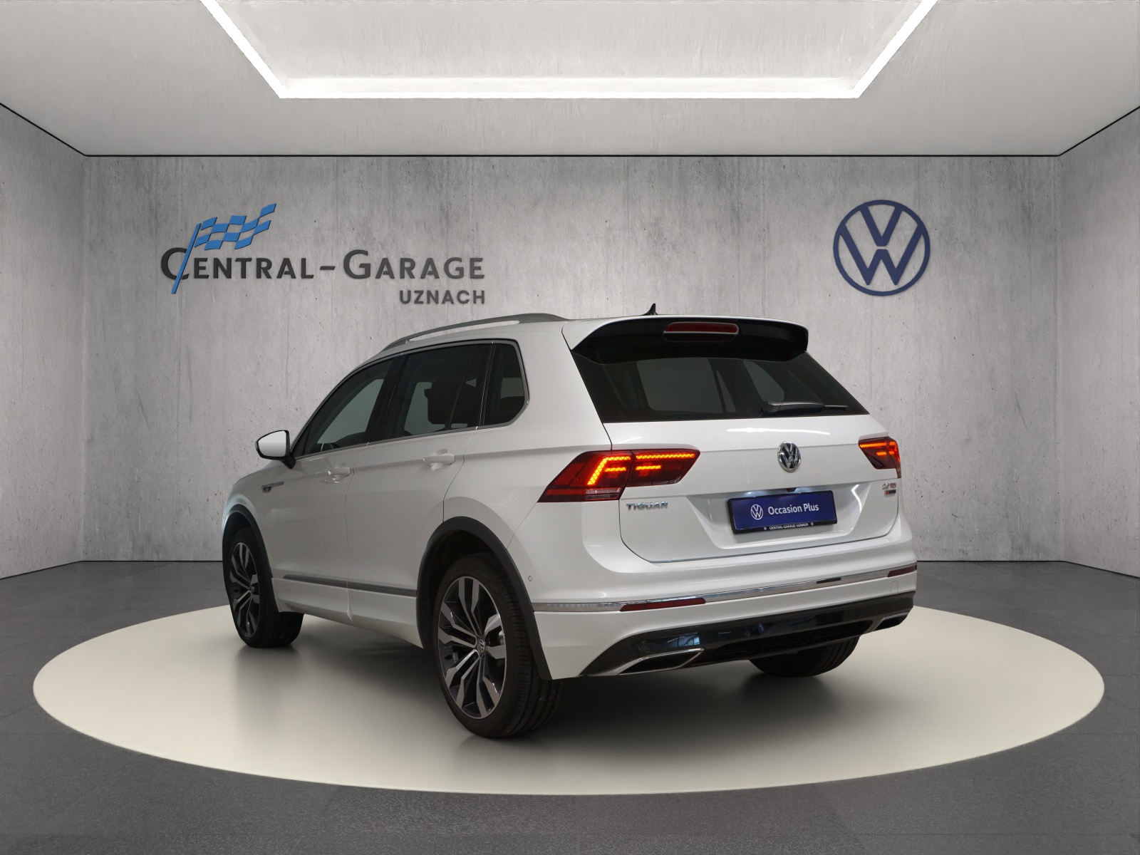 VW Tiguan 2.0 TDI SCR Highline 4Motion DSG-image-2