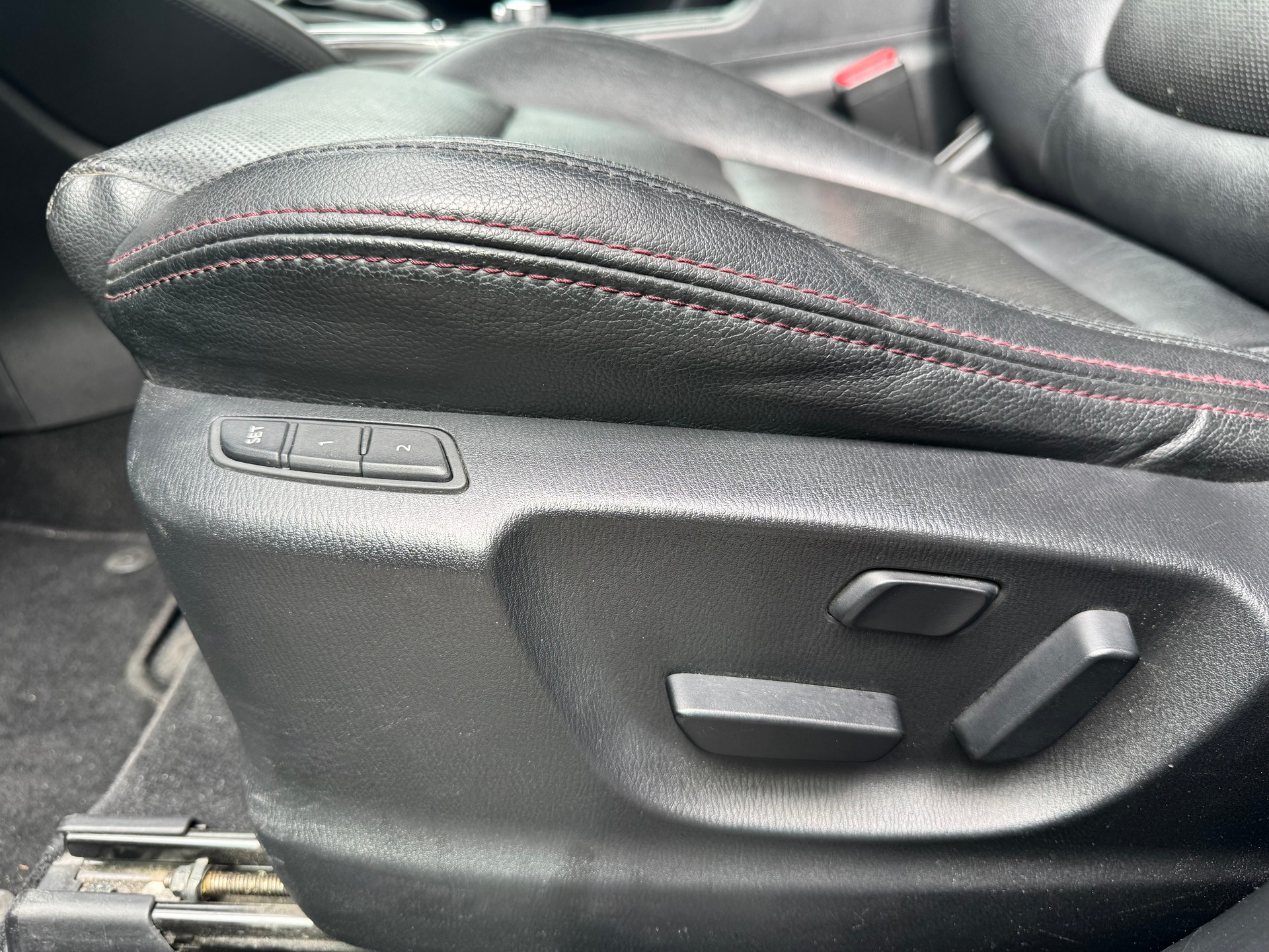 MAZDA CX-5 2.2 D HP Revolution AWD Automatic-image-19