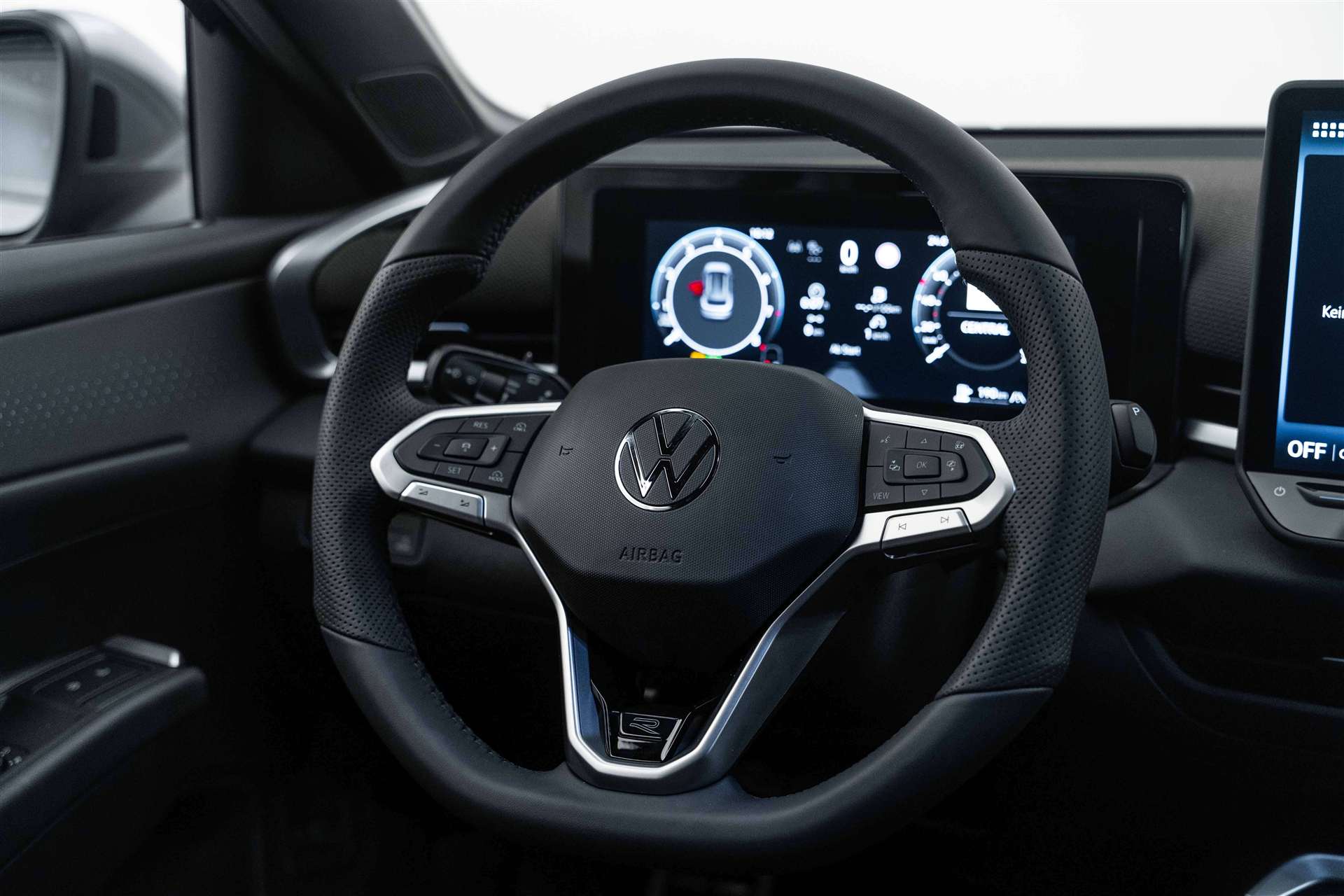 VW T-Roc 1.5 eTSi mHEV R-Line DSG NEW-image-10