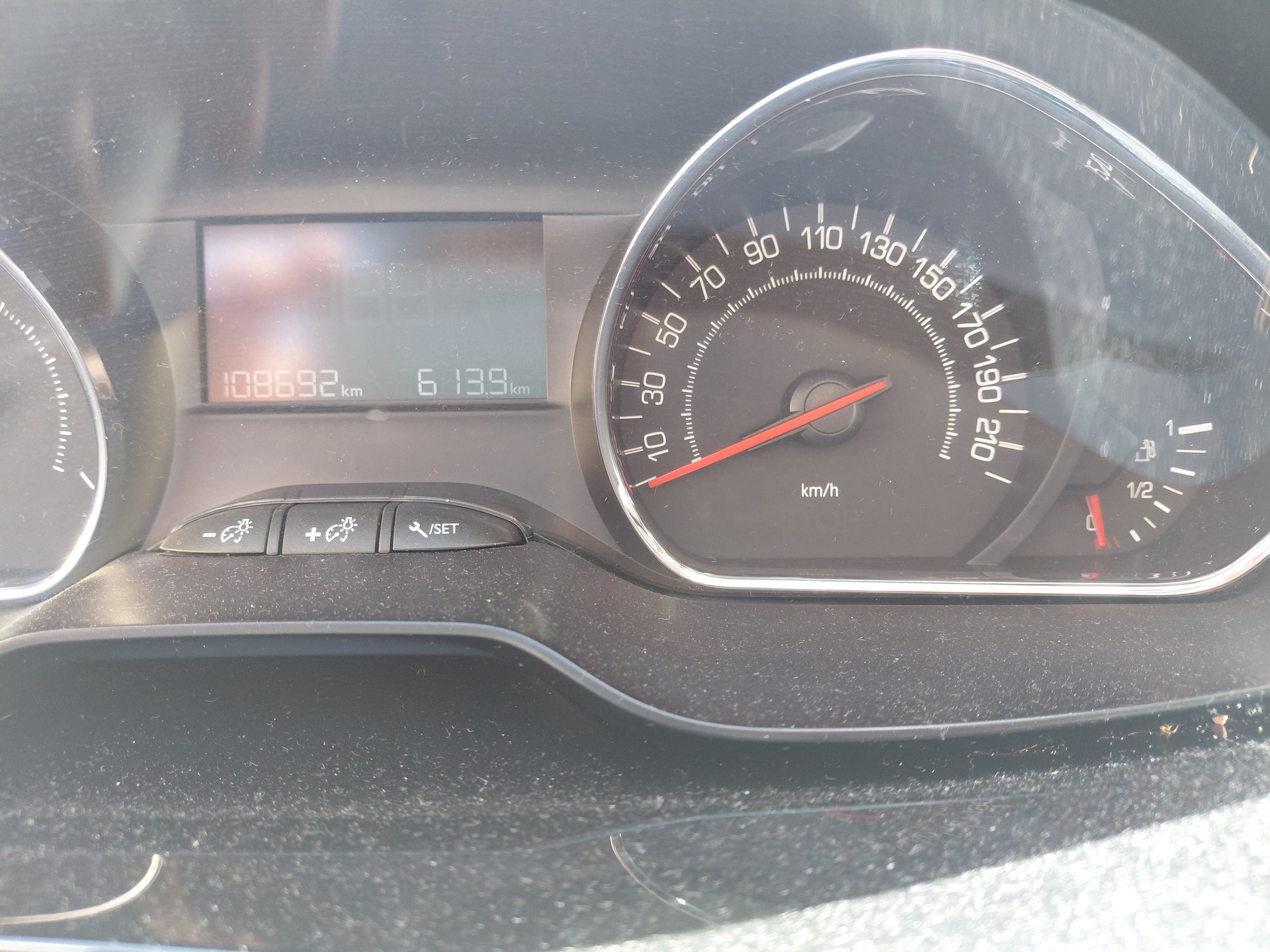 PEUGEOT 1.2 PureTech Access-image-3