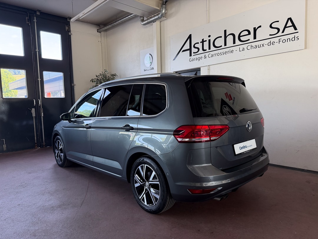 VW Touran 2.0 TDI BlueMotion Technology Highline DSG-image-3