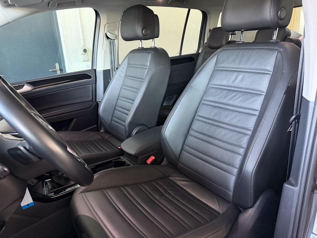 VW Touran 2.0 TDI BlueMotion Technology Highline DSG-image-6