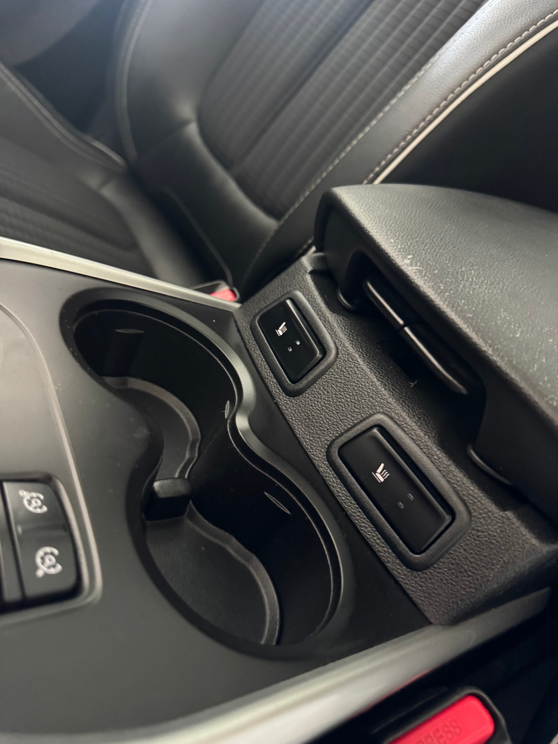 RENAULT Kadjar 1.2 16V Turbo Bose EDC*CH-Fahrzeug*Panoramadach*-image-12