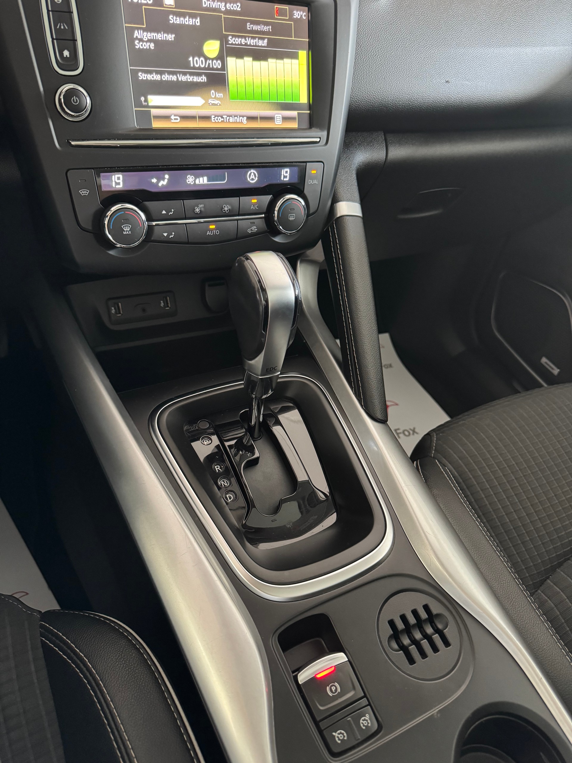 RENAULT Kadjar 1.2 16V Turbo Bose EDC*CH-Fahrzeug*Panoramadach*-image-21