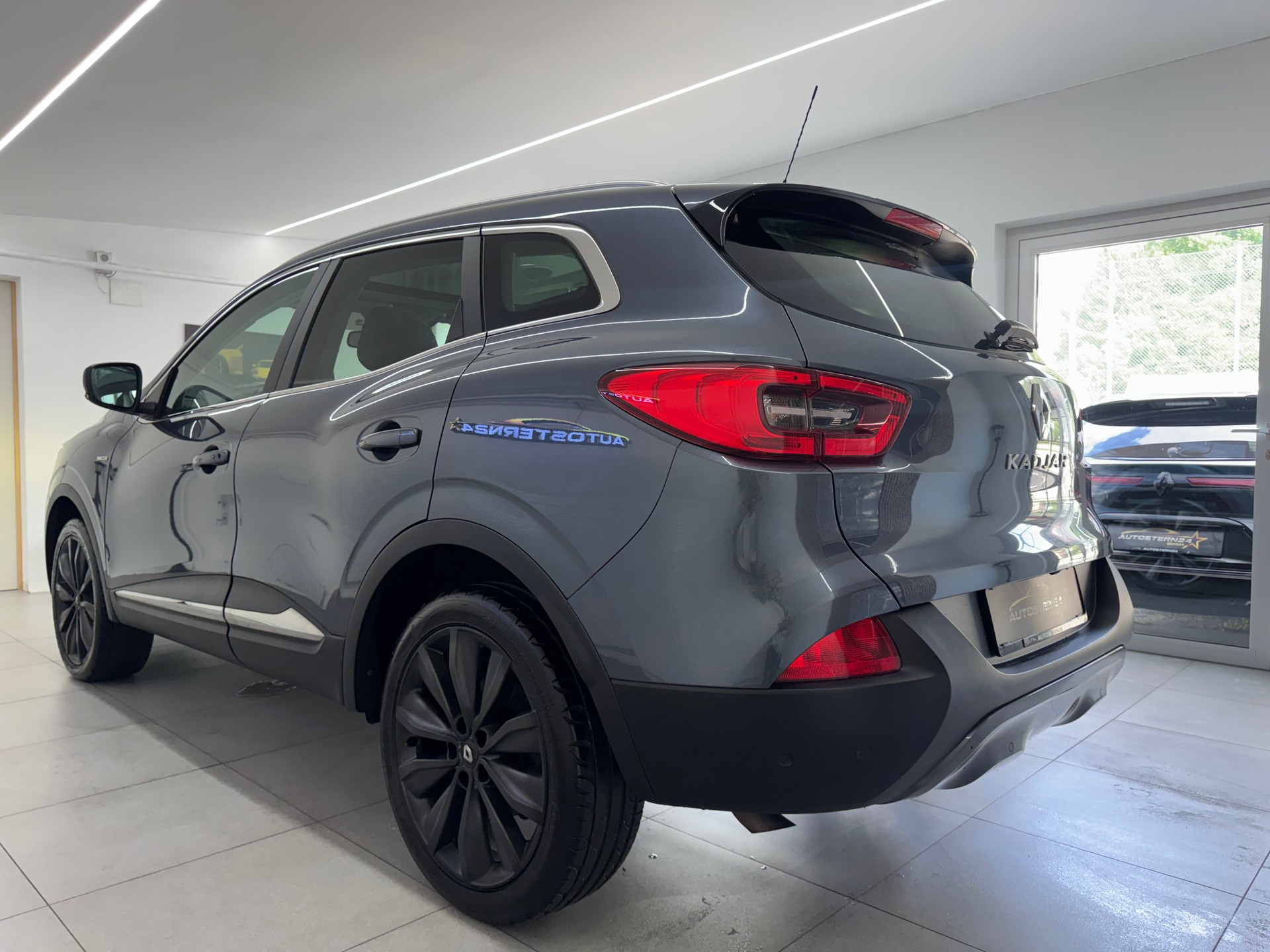 RENAULT Kadjar 1.2 16V Turbo Bose EDC*CH-Fahrzeug*Panoramadach*-image-4