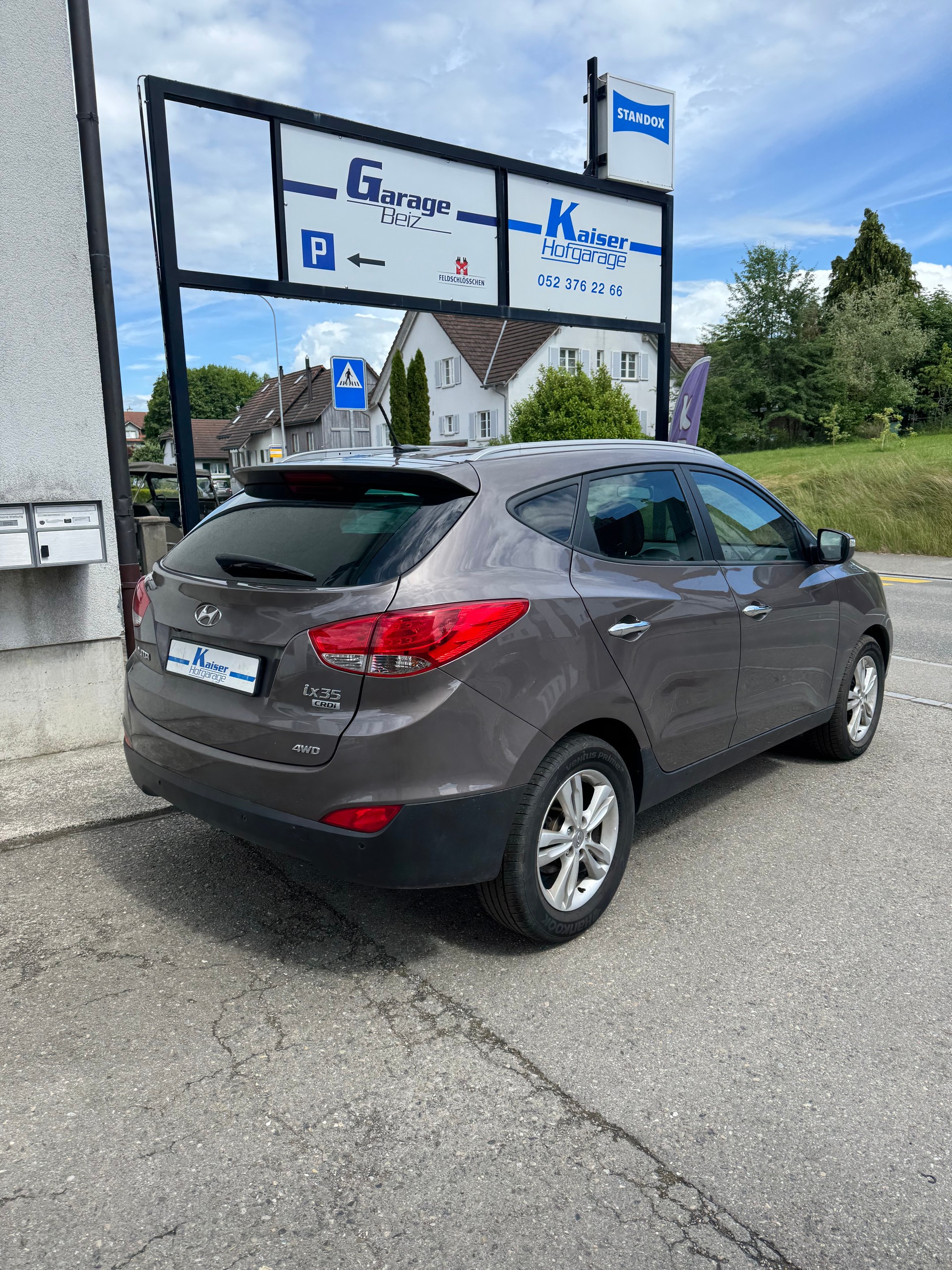 HYUNDAI iX 35 2.0 CRDi Premium 4WD-image-2