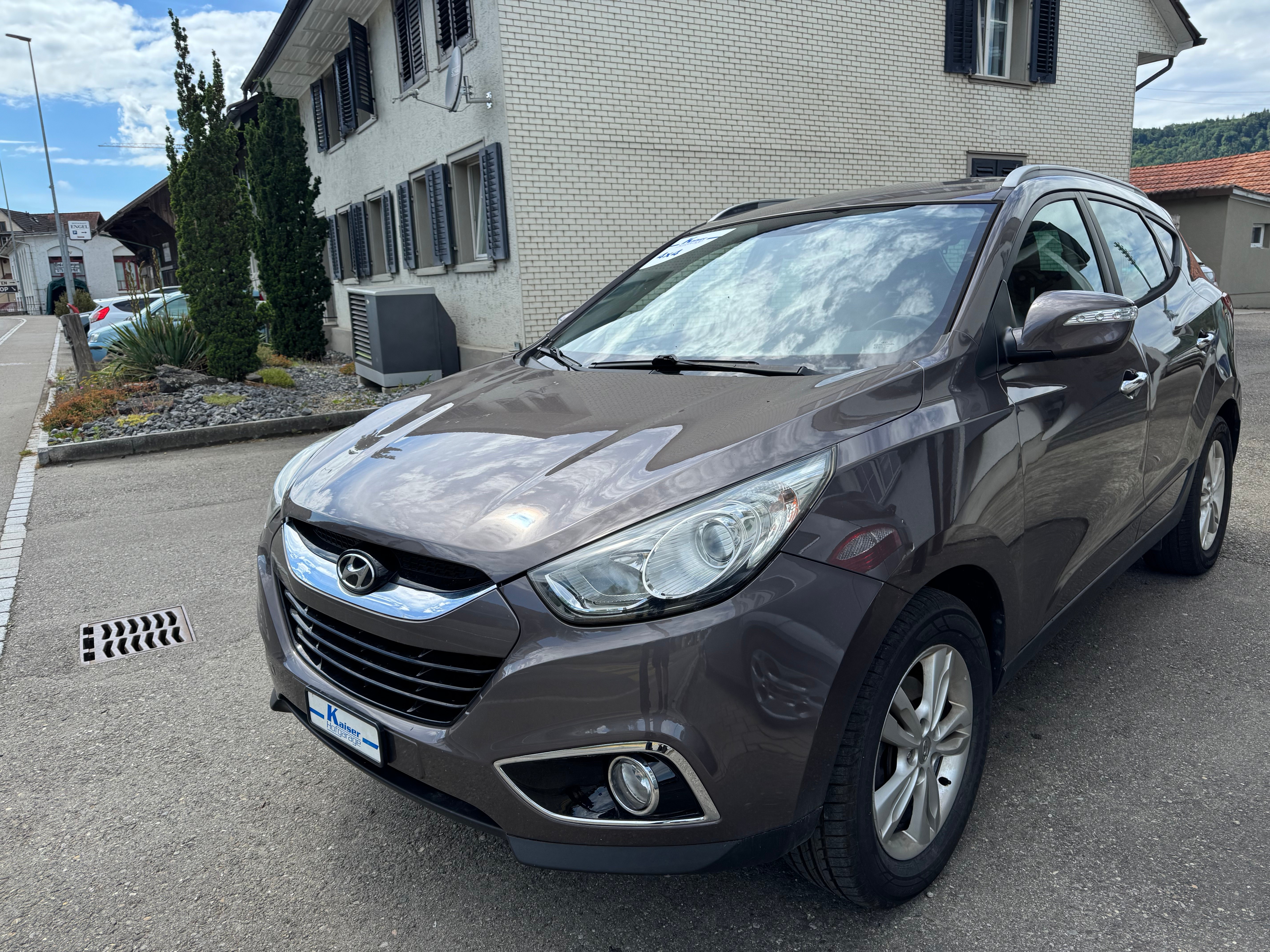Car photo