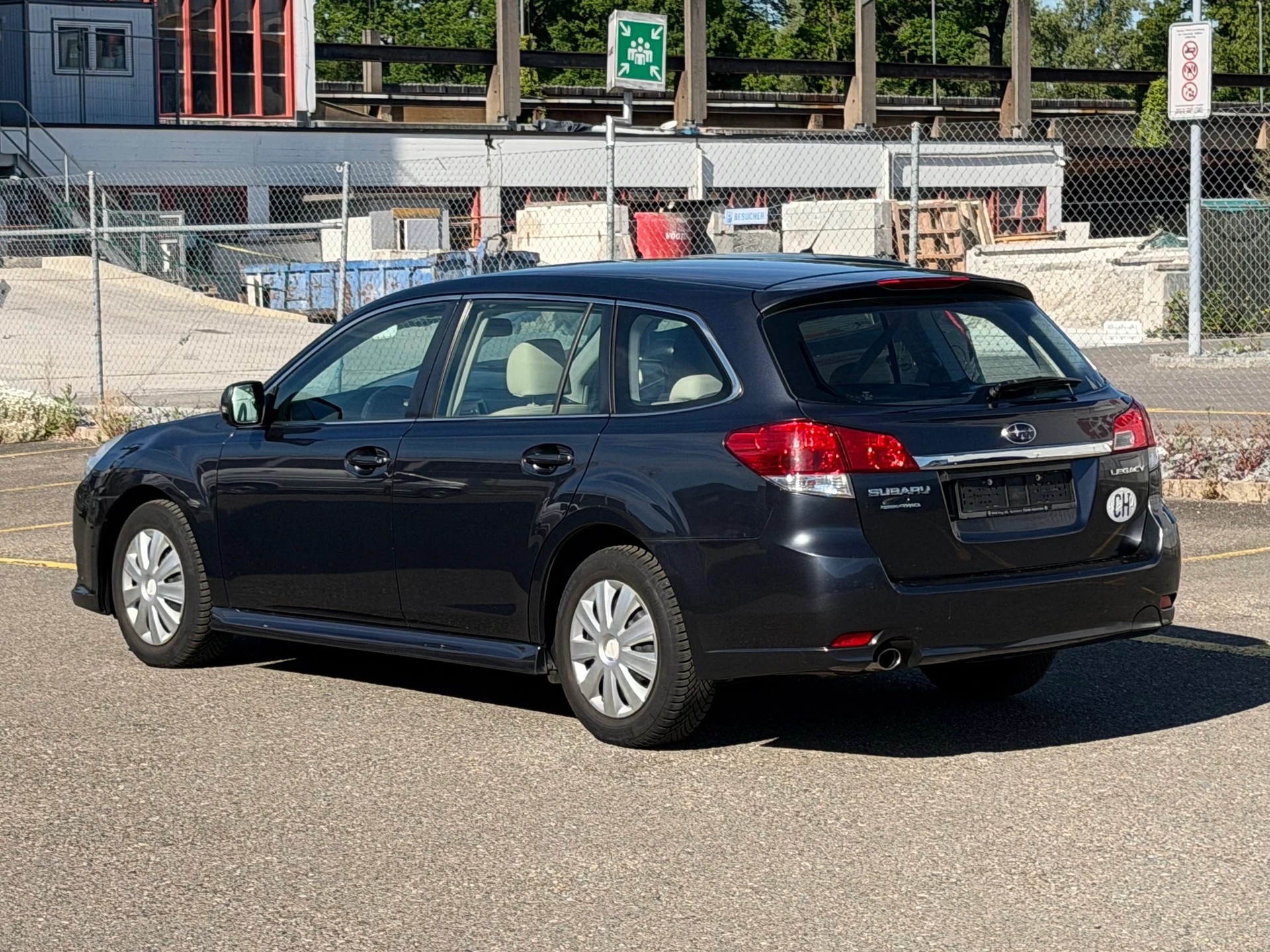 SUBARU Legacy 2.0i AWD Lineartronic **Frisch ab MFK 04.2026**-image-3