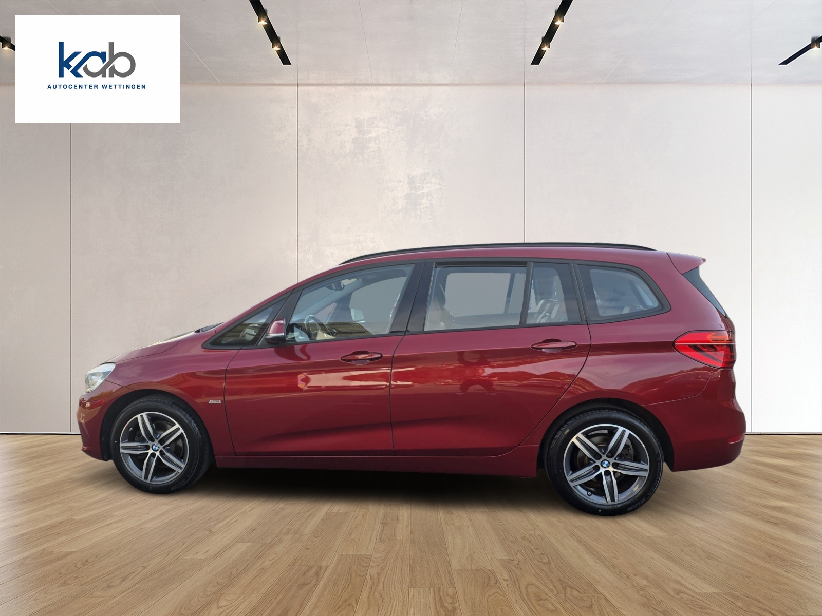 BMW 218i Gran Tourer Sport Line Steptronic-image-7