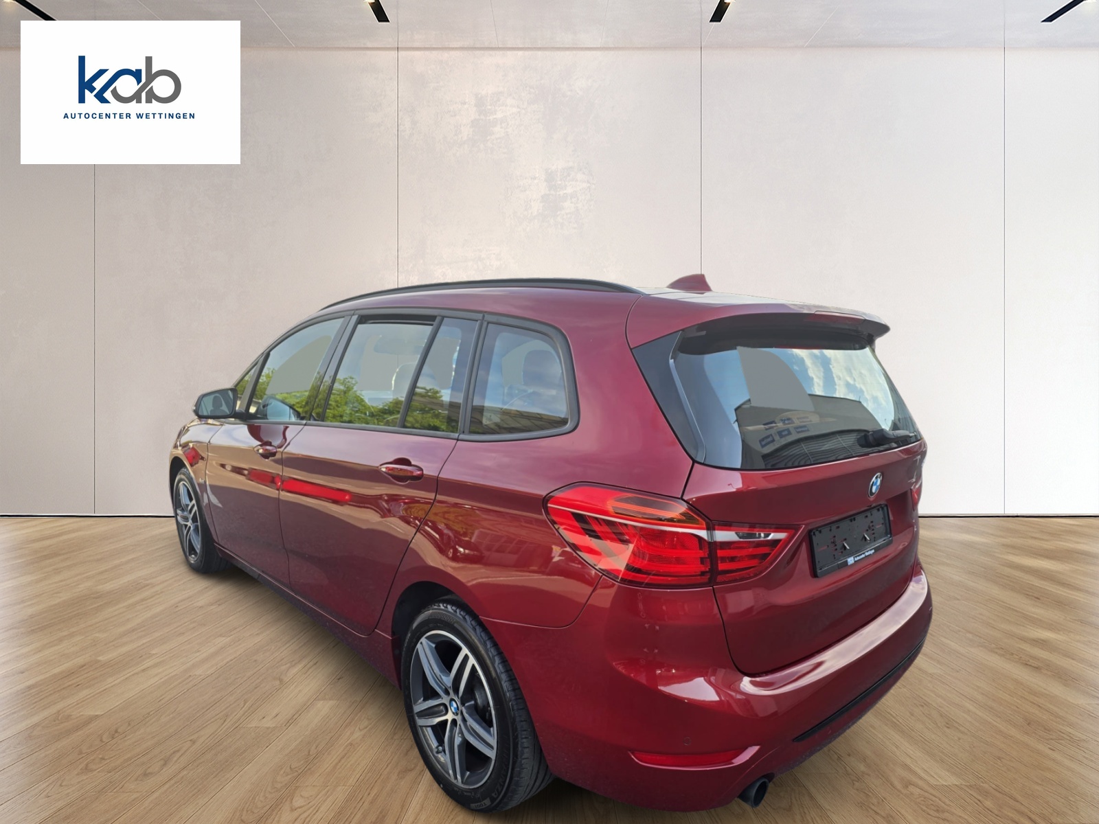 BMW 218i Gran Tourer Sport Line Steptronic-image-6
