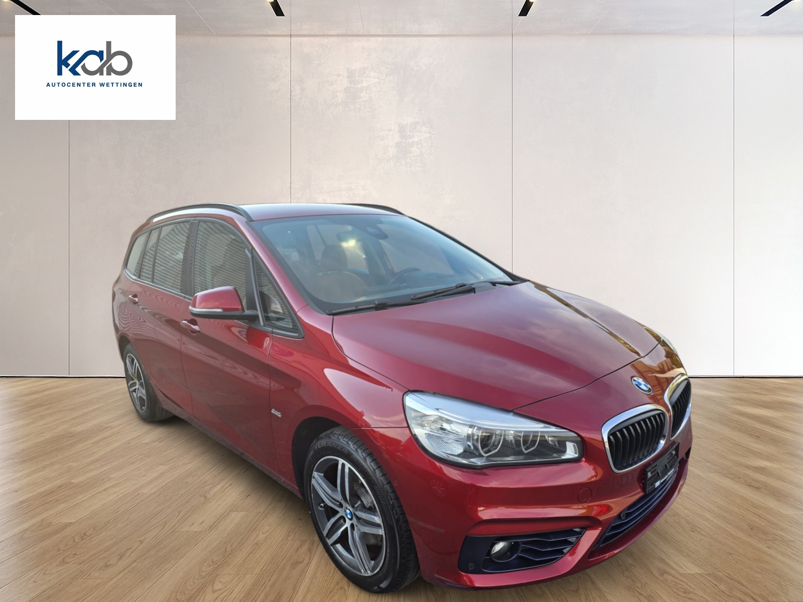 BMW 218i Gran Tourer Sport Line Steptronic-image-2