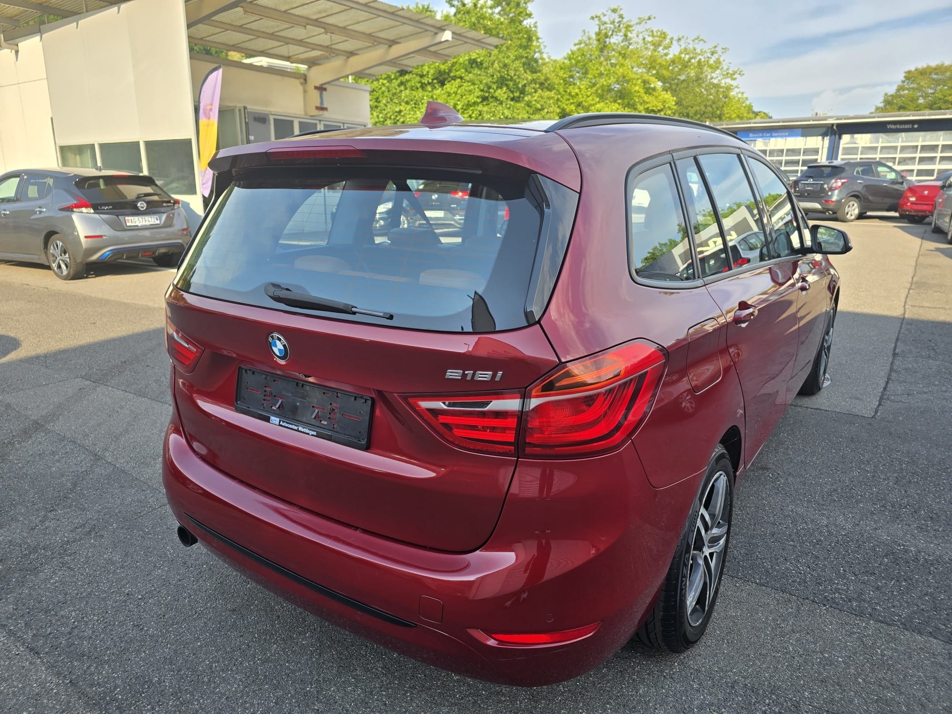 BMW 218i Gran Tourer Sport Line Steptronic-image-4